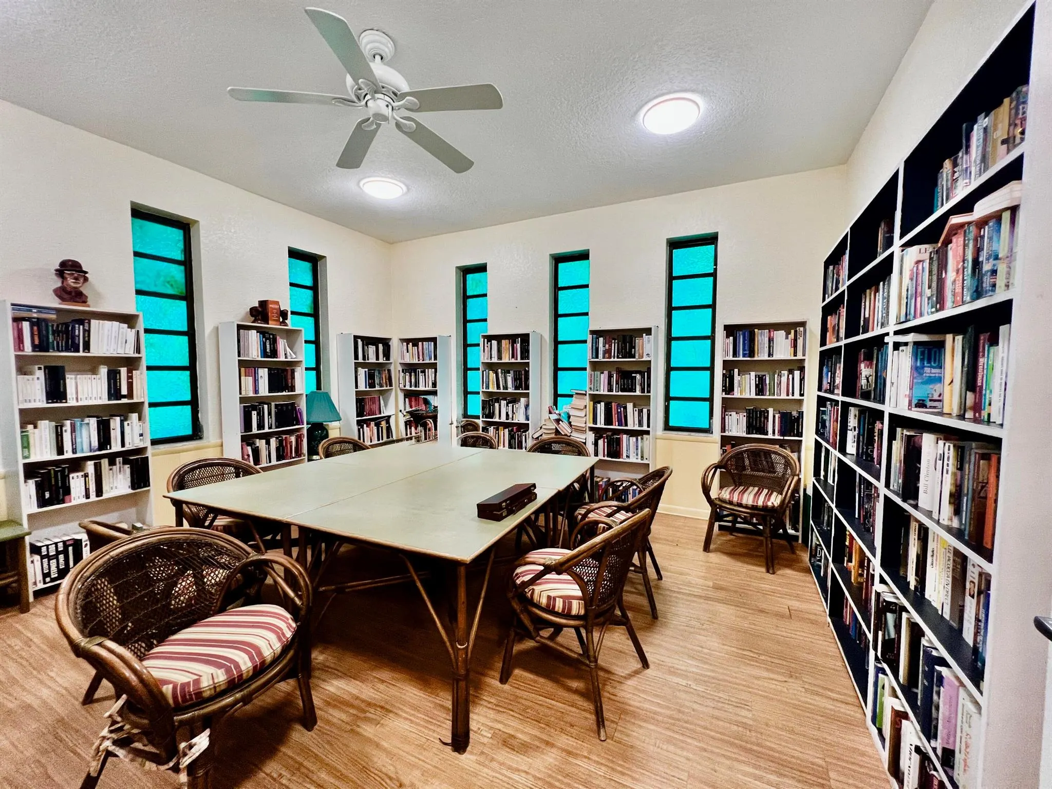 5141 W Oakland Park Boulevard, #201