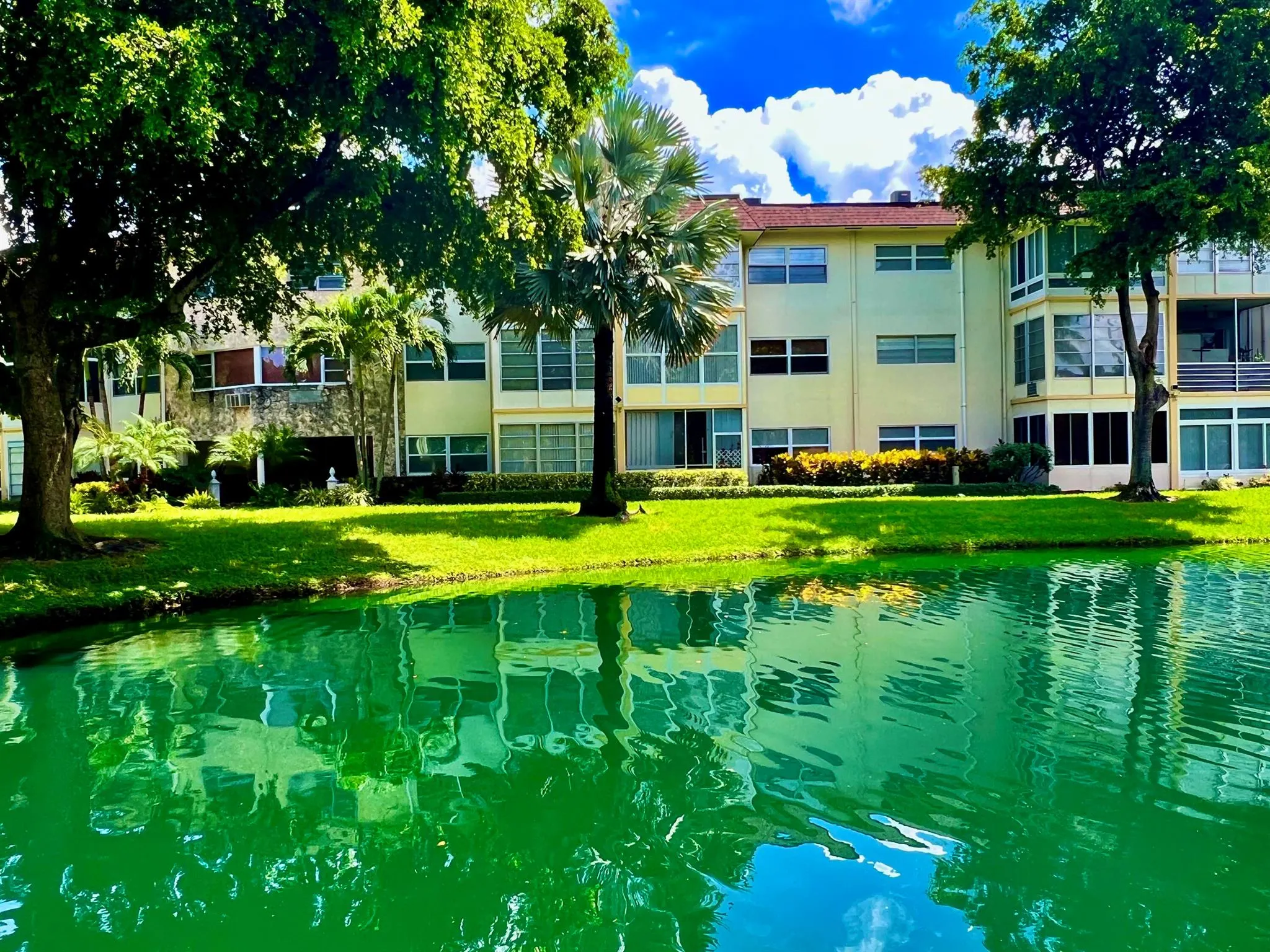 5141 W Oakland Park Boulevard, #201