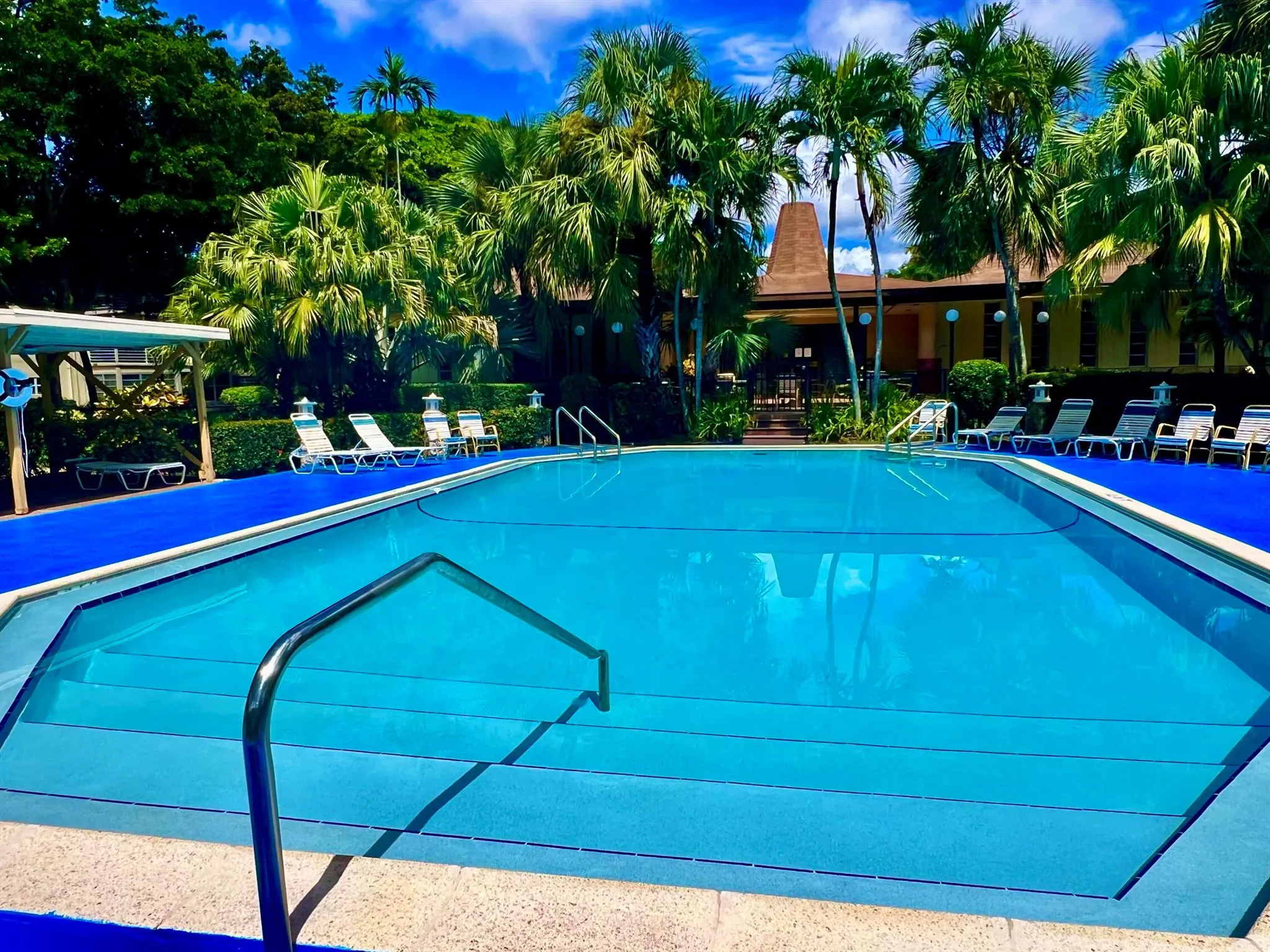 5141 W Oakland Park Boulevard, #201