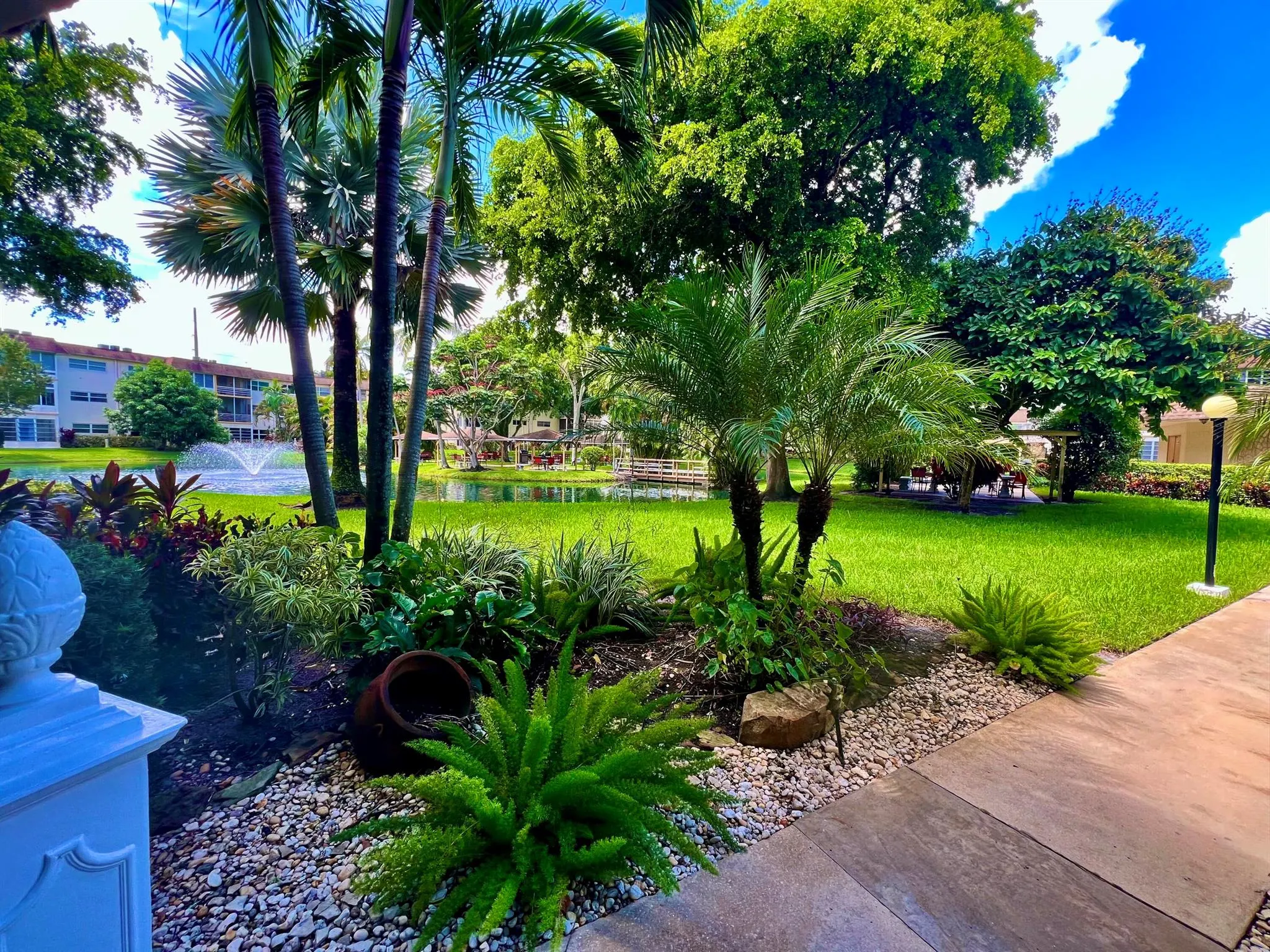 5141 W Oakland Park Boulevard, #201