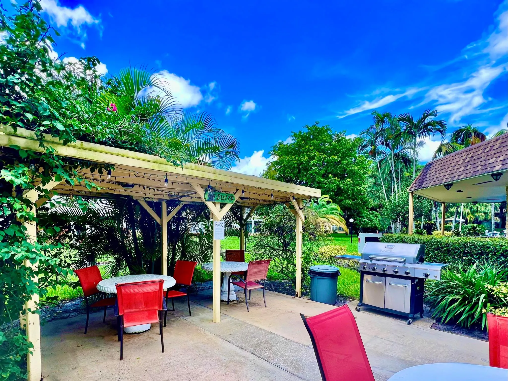 5141 W Oakland Park Boulevard, #201