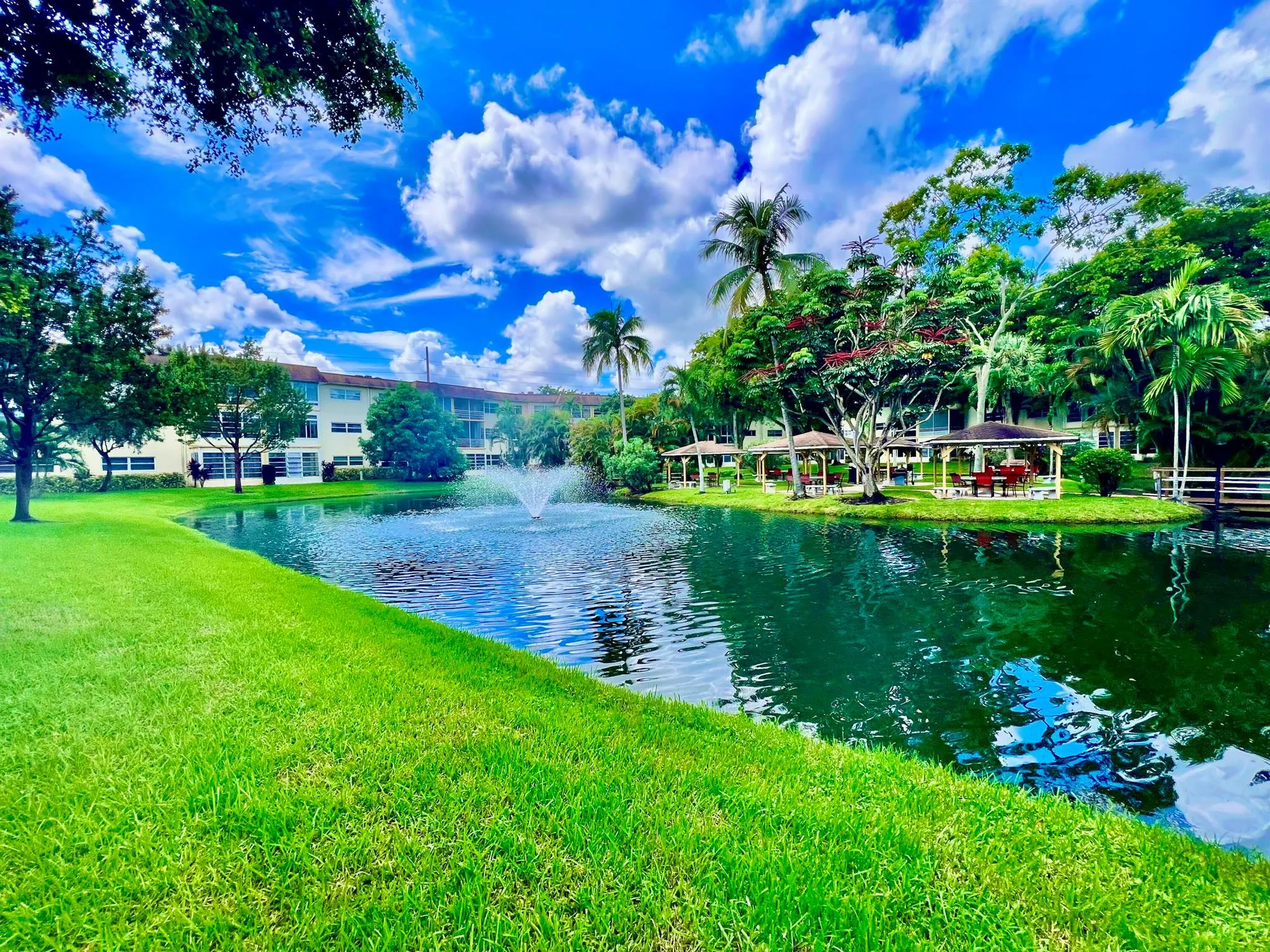 5141 W Oakland Park Boulevard, #201