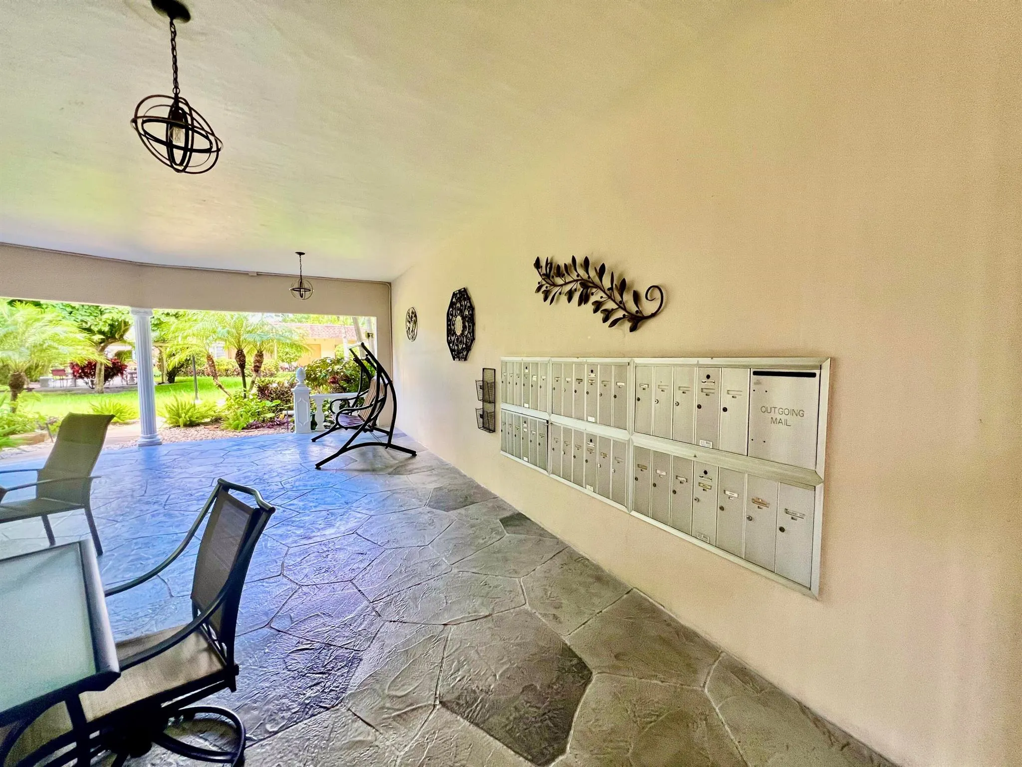 5141 W Oakland Park Boulevard, #201