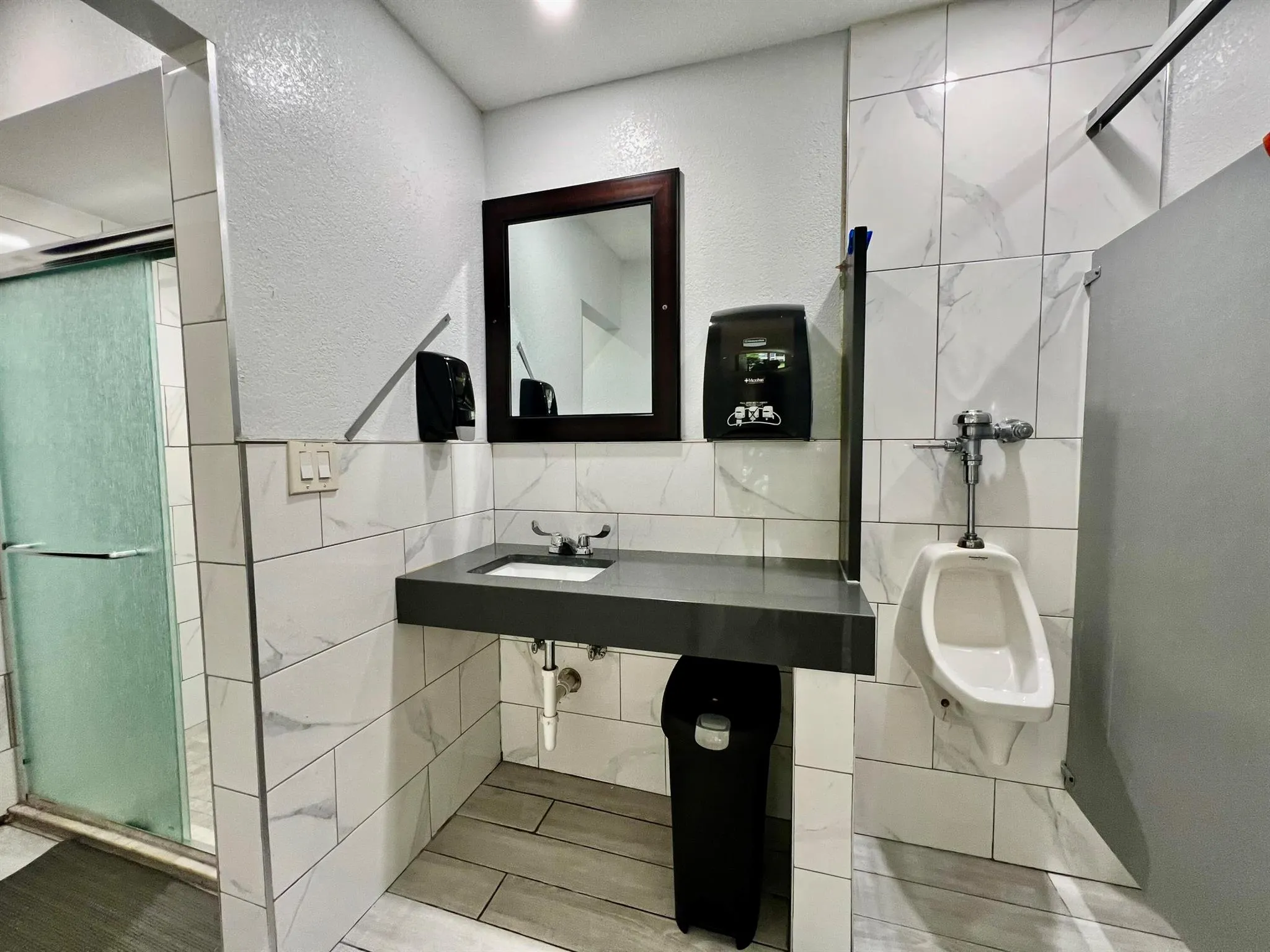 5141 W Oakland Park Boulevard, #201