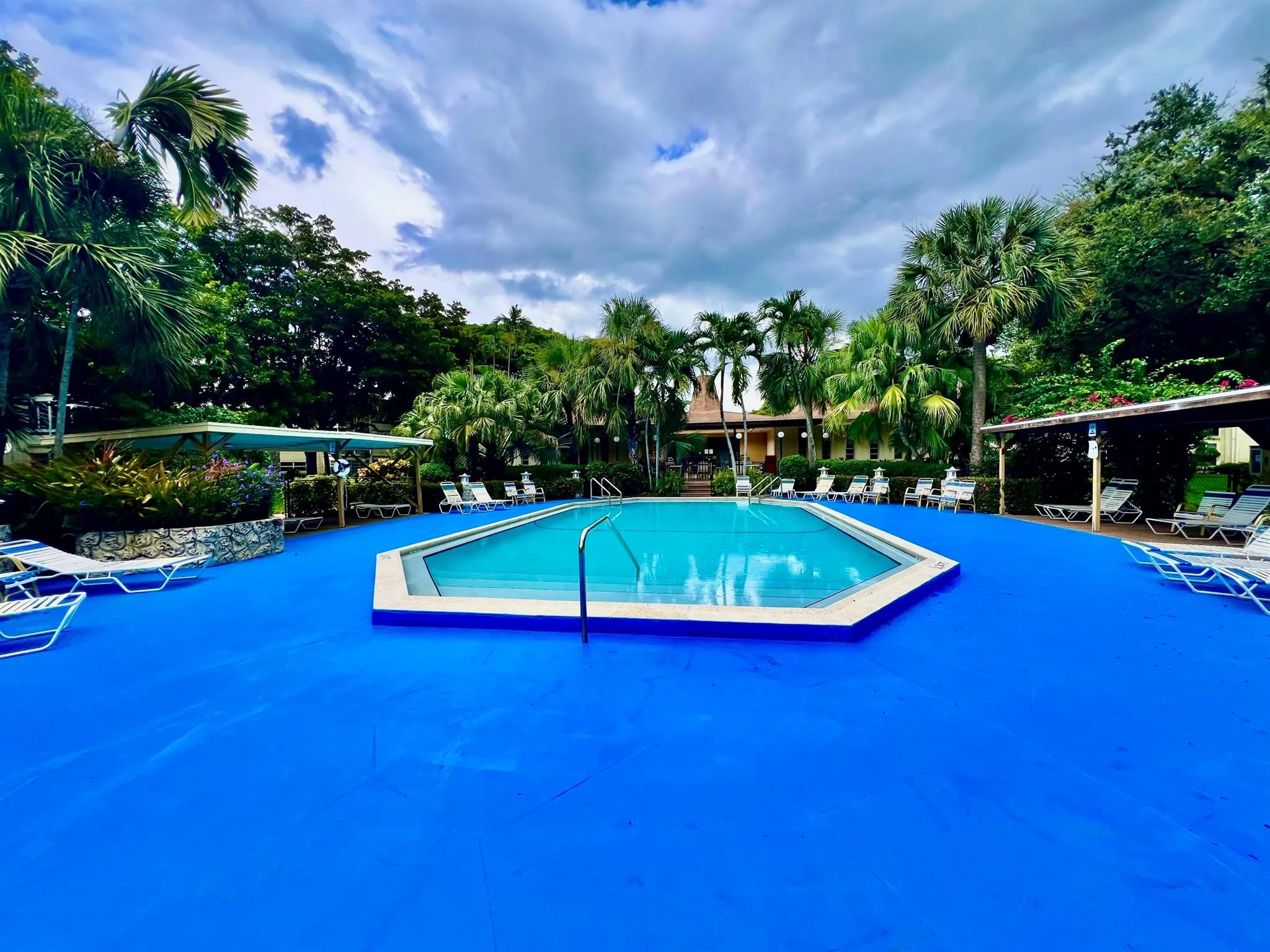 5141 W Oakland Park Boulevard, #201