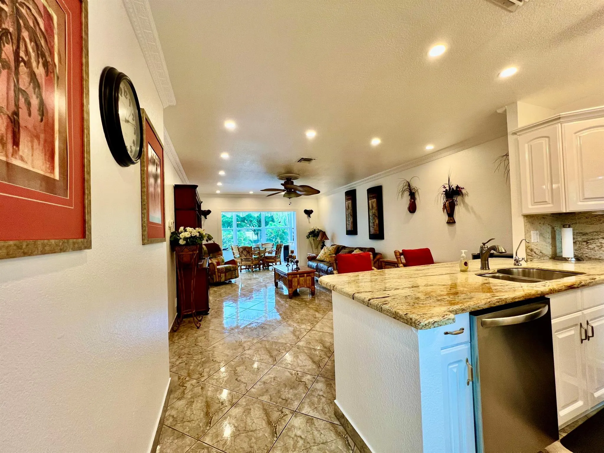 5141 W Oakland Park Boulevard, #201
