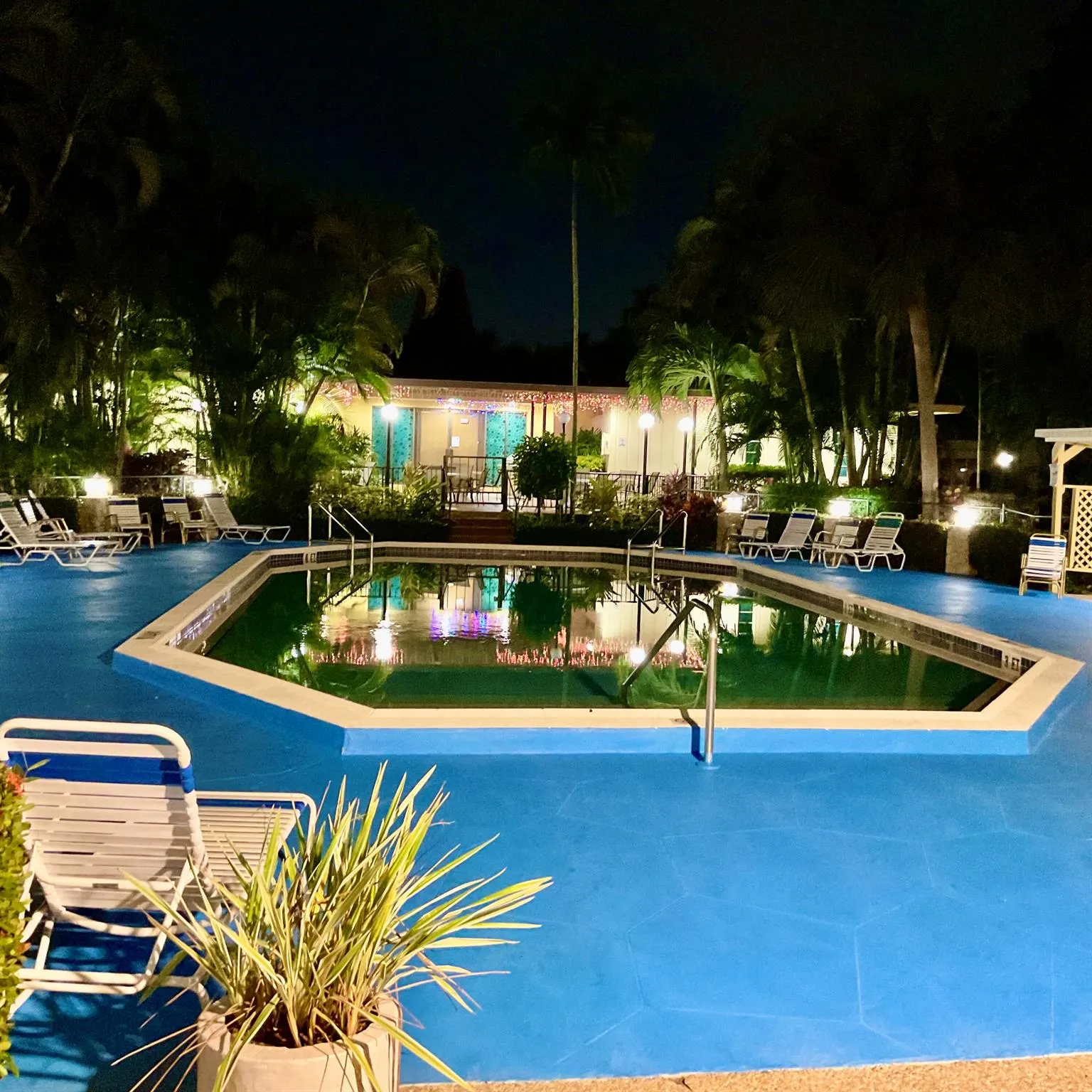 5141 W Oakland Park Boulevard, #201