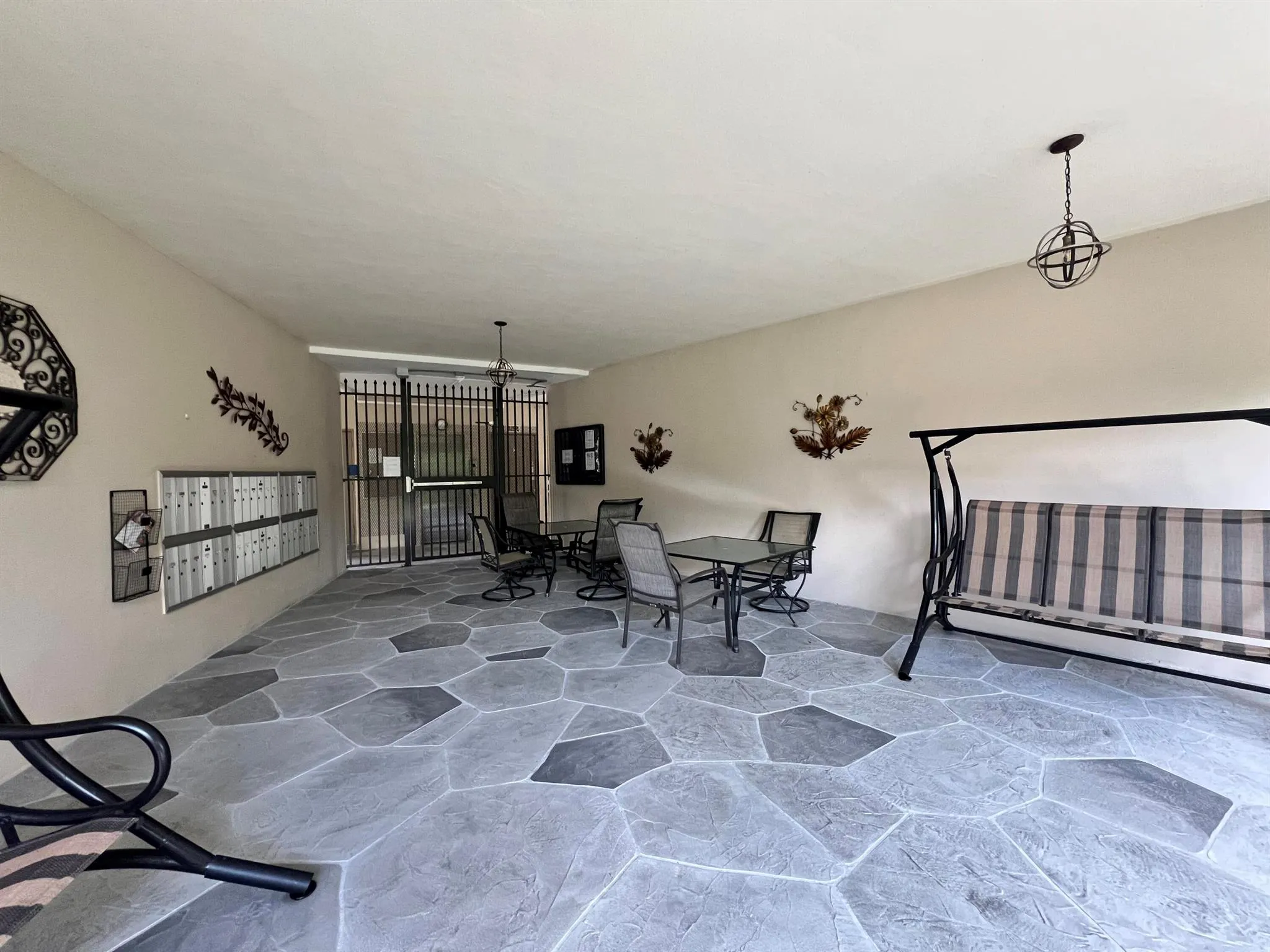 5141 W Oakland Park Boulevard, #201