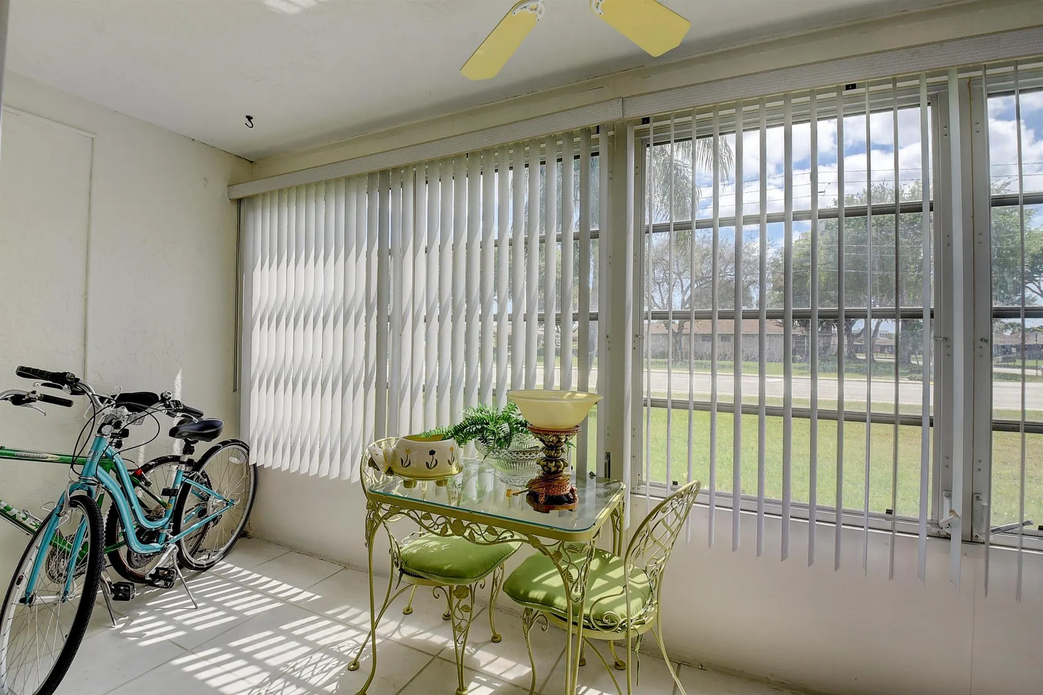 5 Abbey Lane, #108