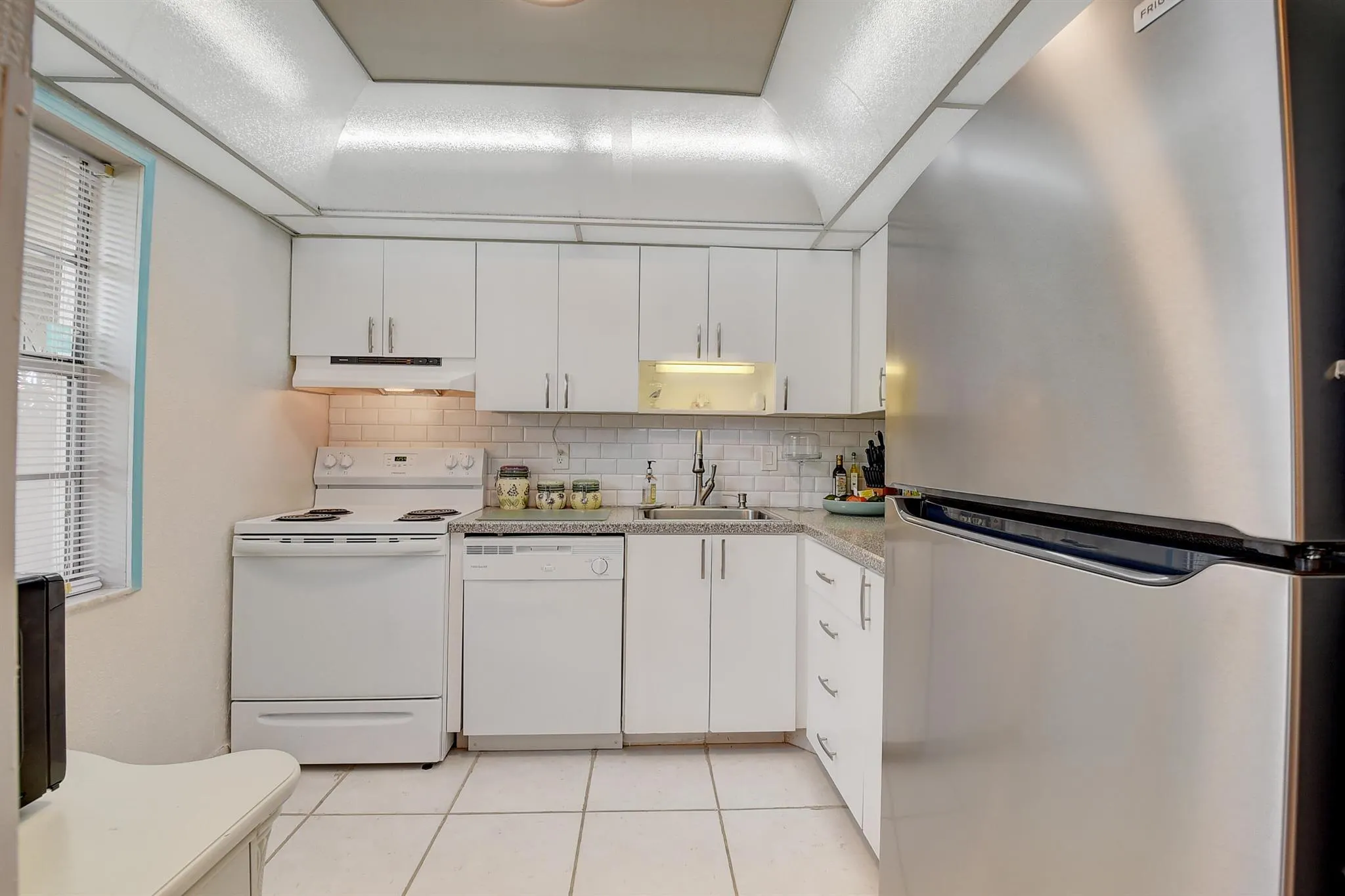 5 Abbey Lane, #108