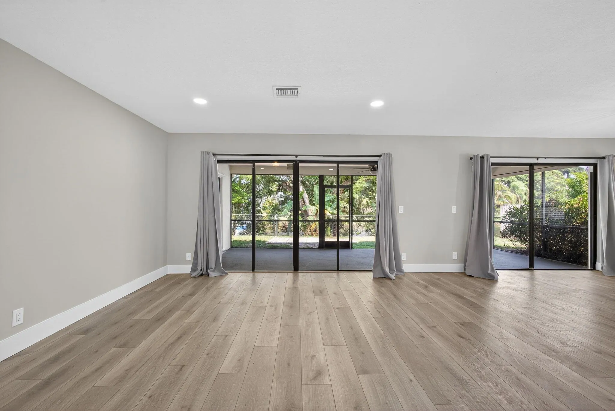 1202 Essex Drive