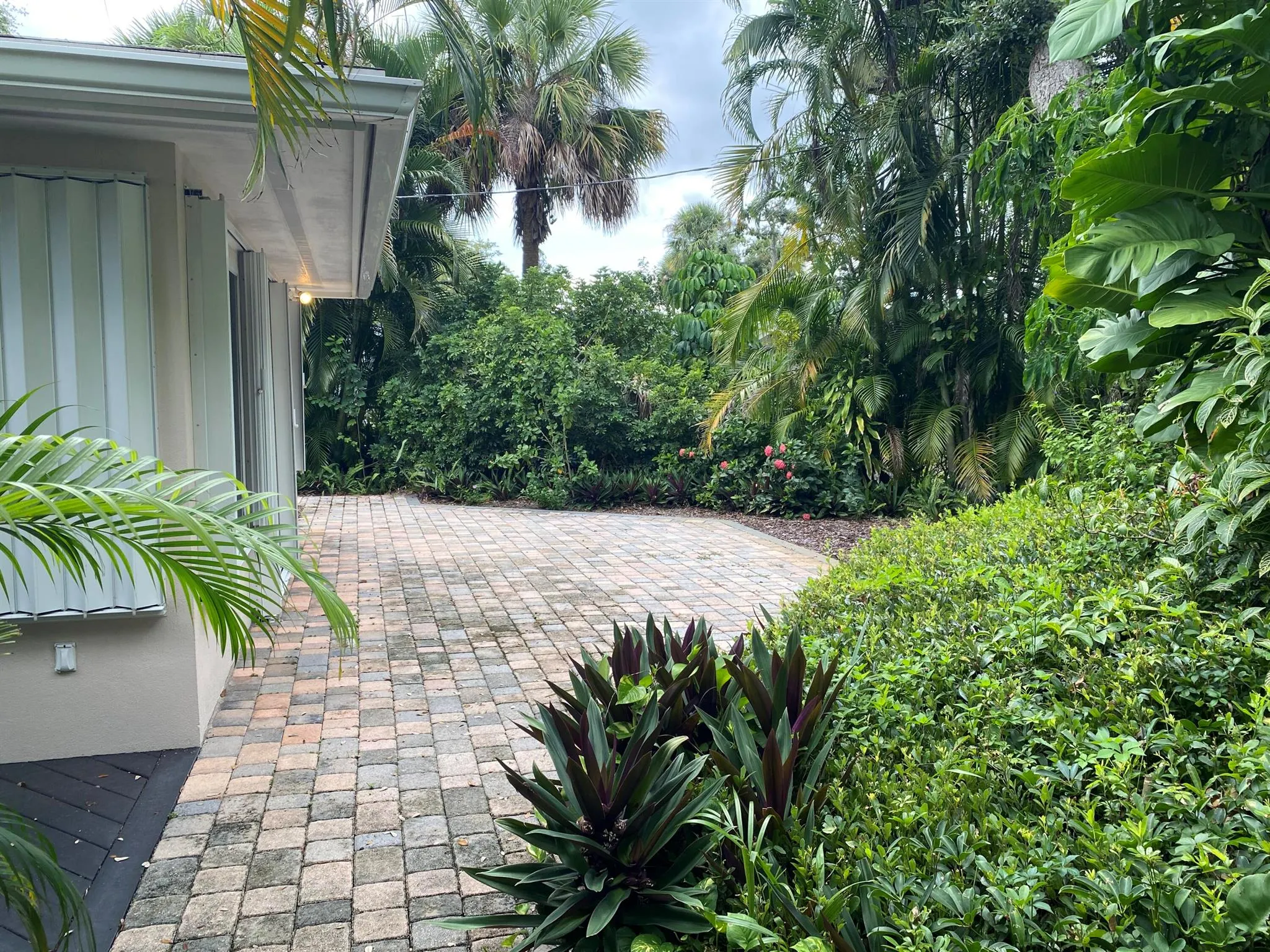 535 Flamevine Lane