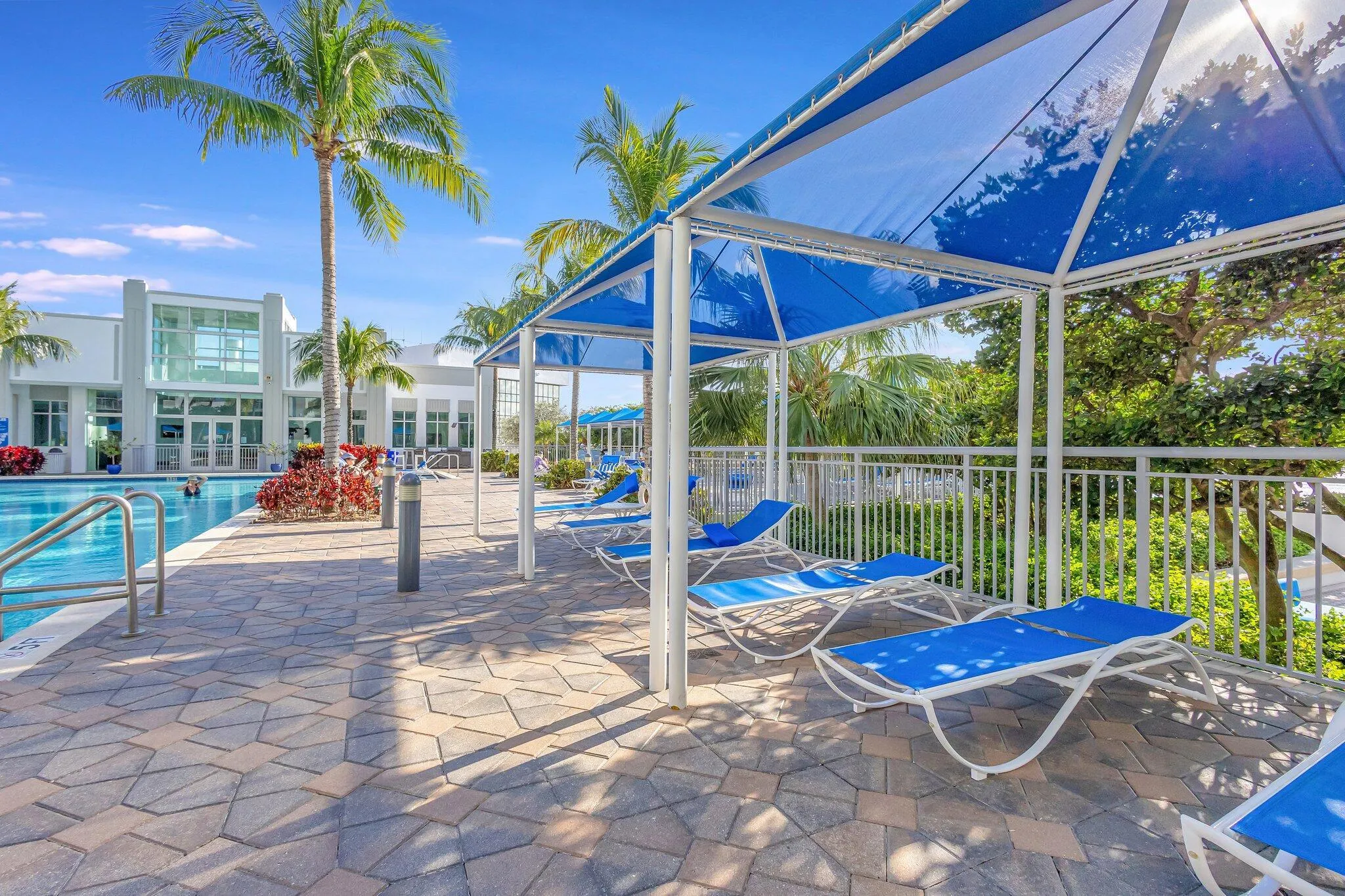 300 S Australian Avenue, #1208