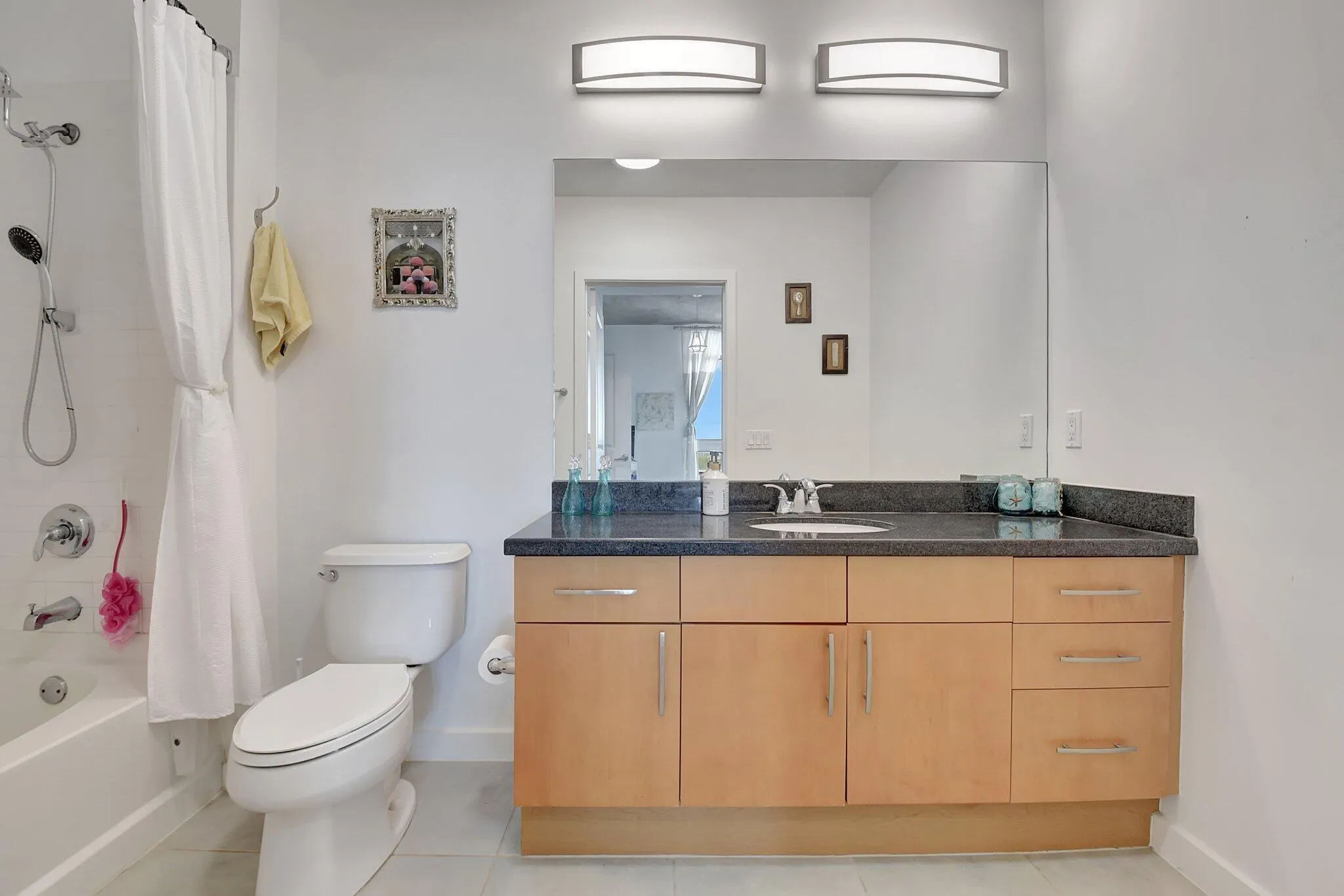 300 S Australian Avenue, #1208