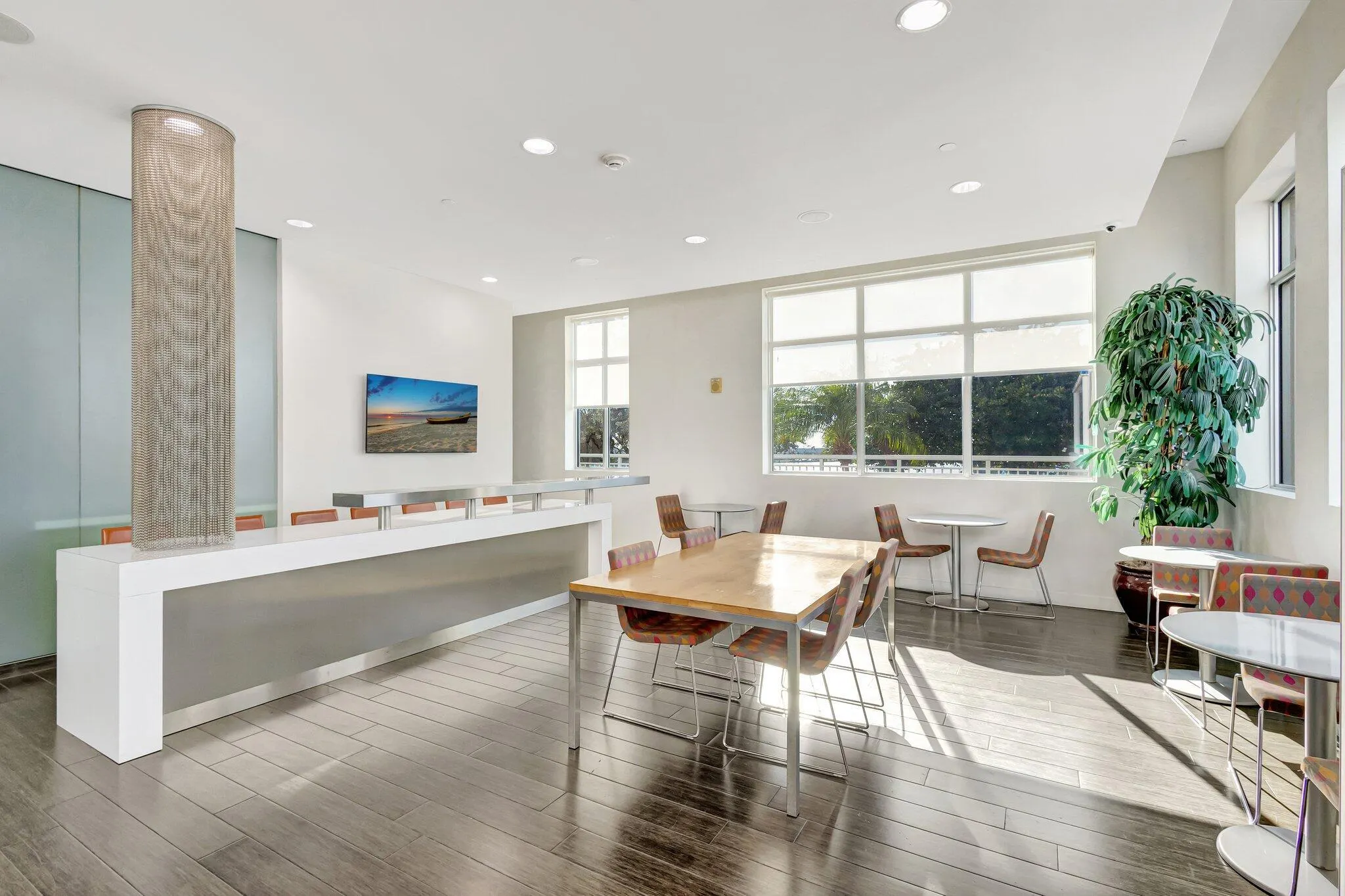 300 S Australian Avenue, #1208