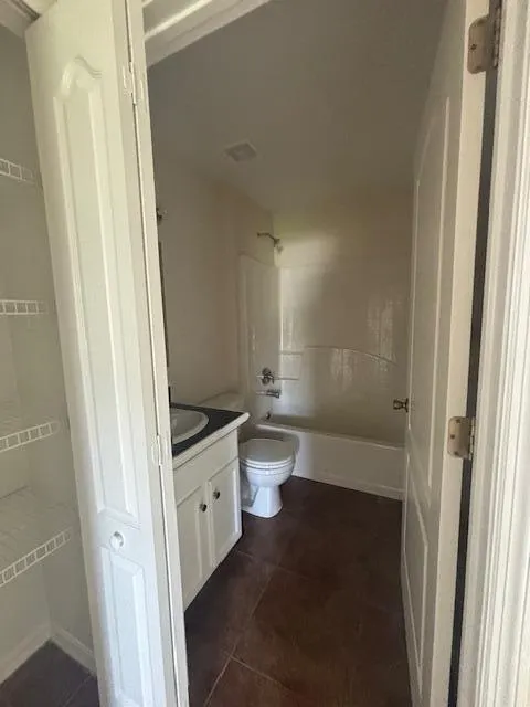 6 Rymm Place