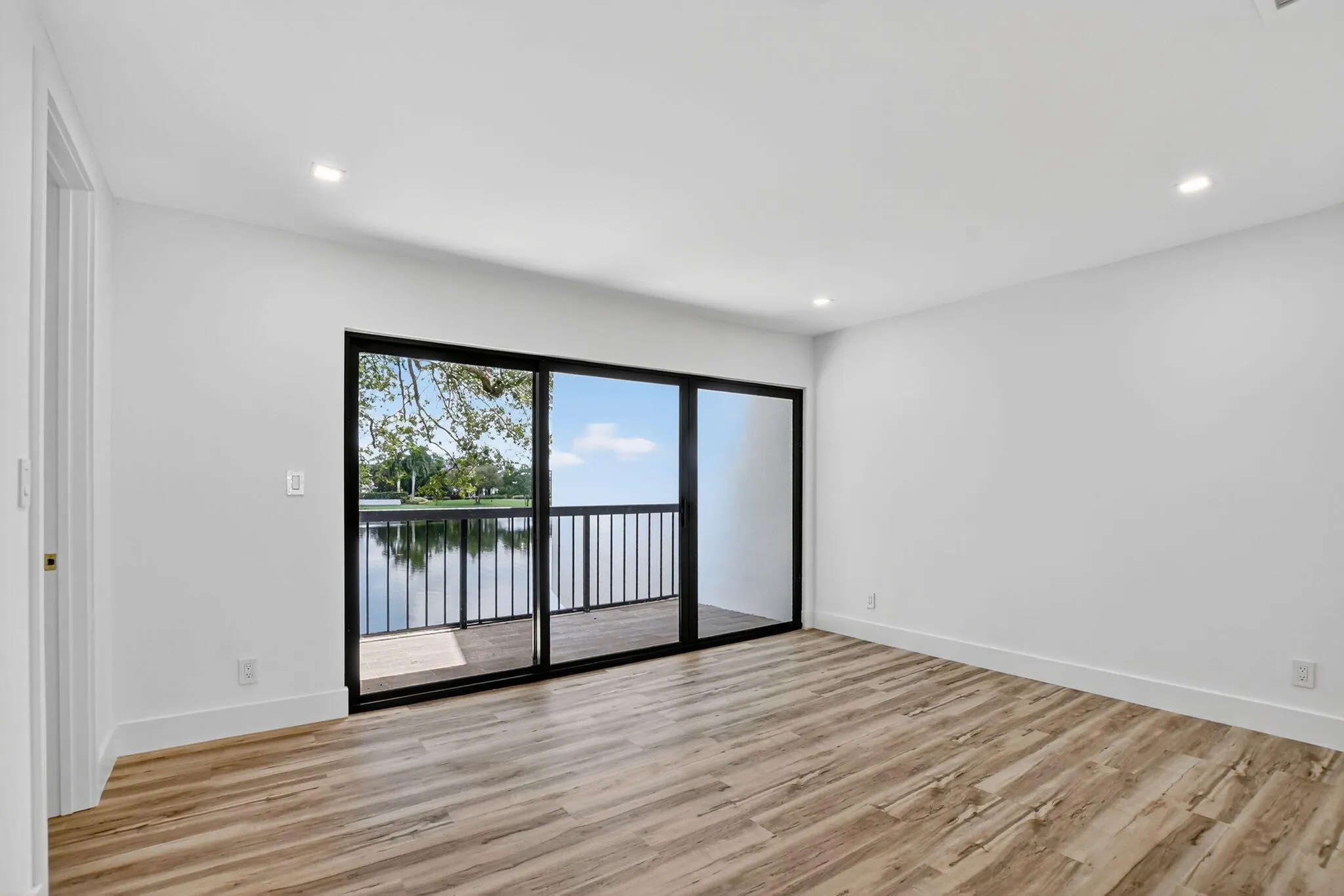 3402 Bridgewood Drive