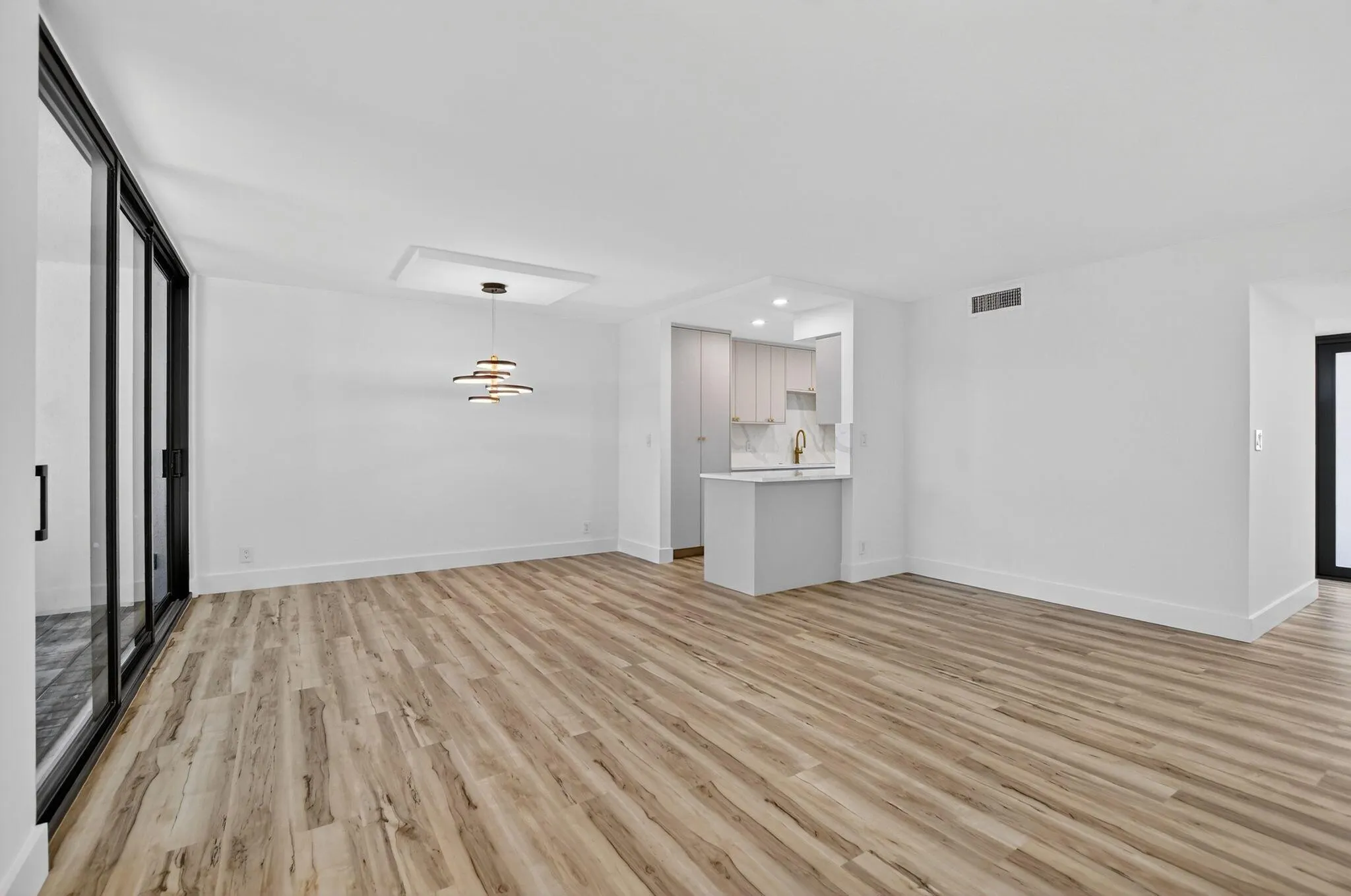 3402 Bridgewood Drive