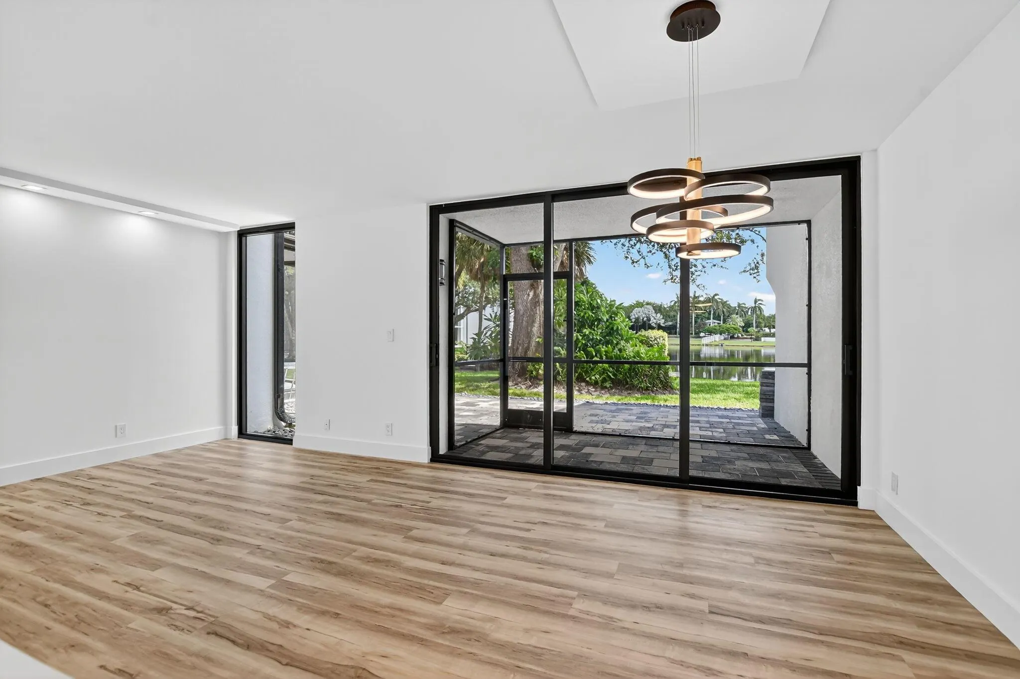 3402 Bridgewood Drive