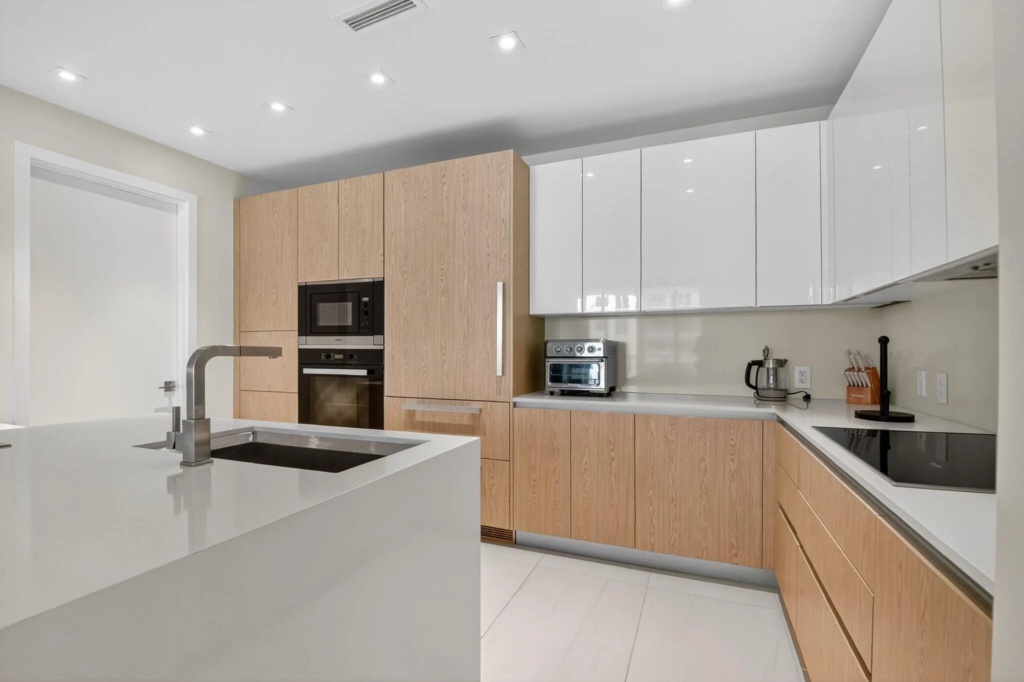 3100 N Ocean Drive, #1210 H