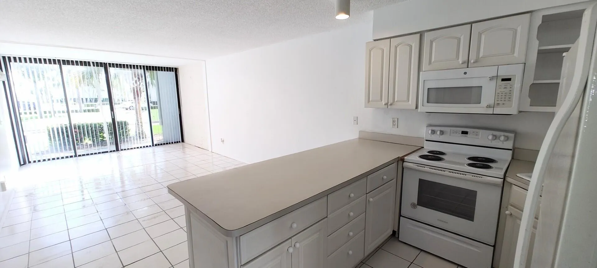 2400 S Ocean 5315 Drive, #5315