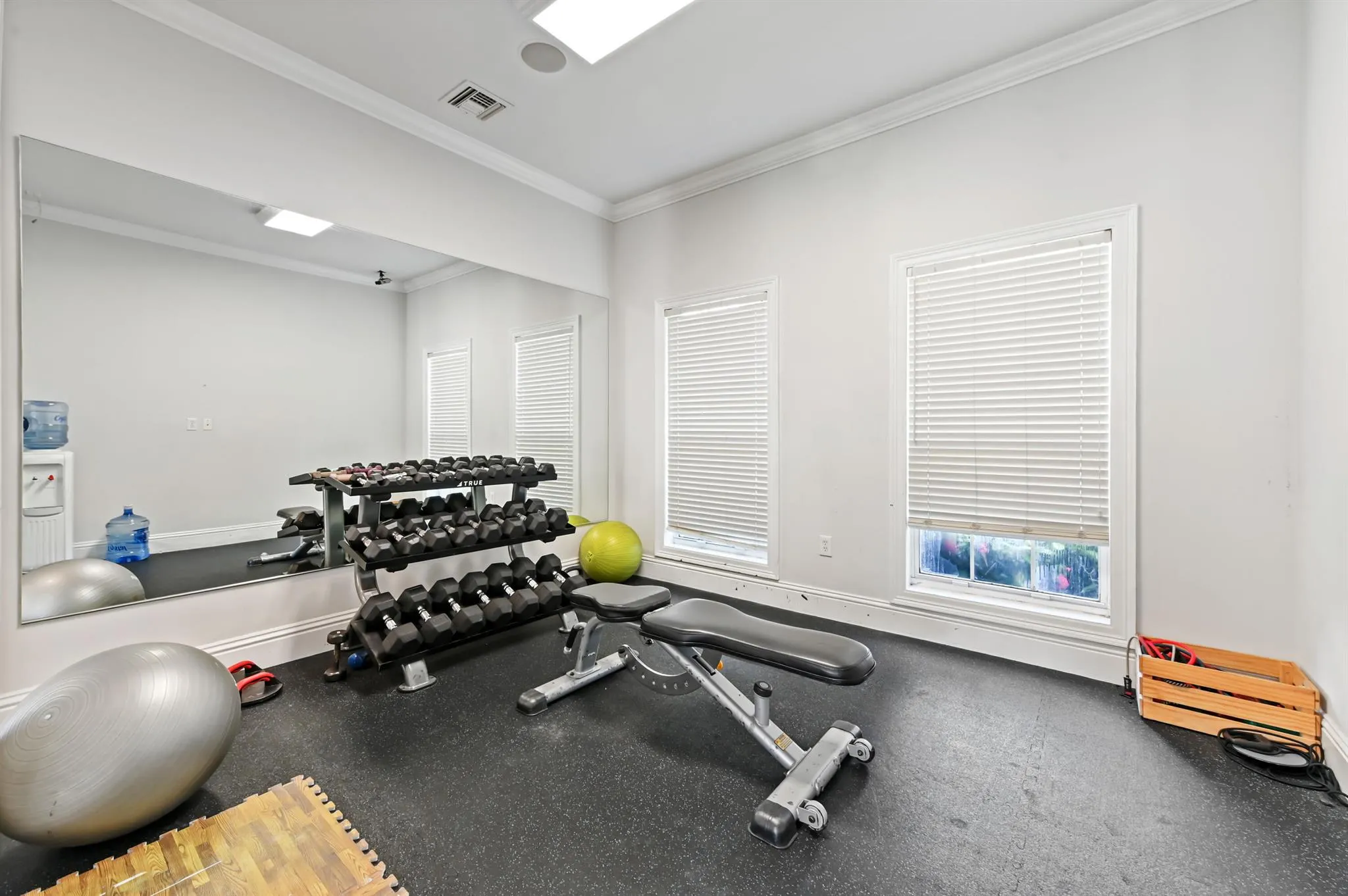 2038 Alta Meadows Lane, #1512