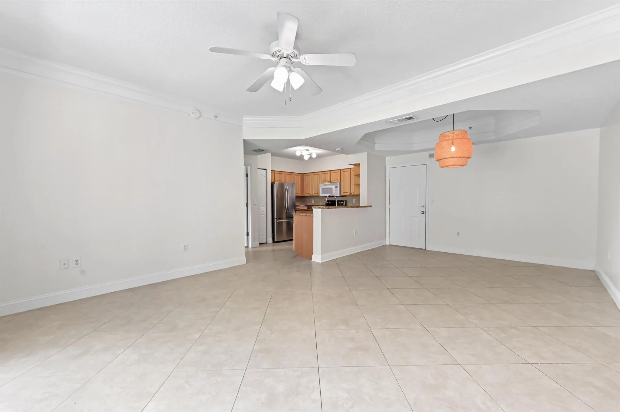 2038 Alta Meadows Lane, #1512