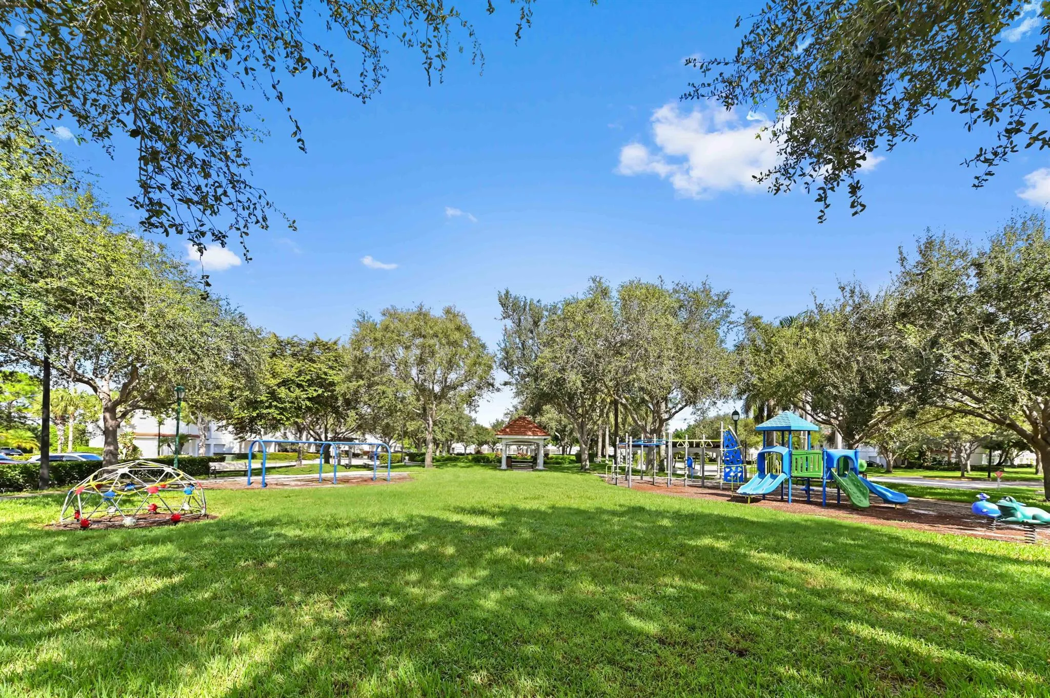 2038 Alta Meadows Lane, #1512