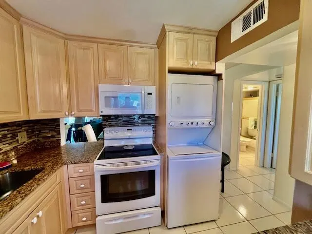 4090 Tivoli Court, #301