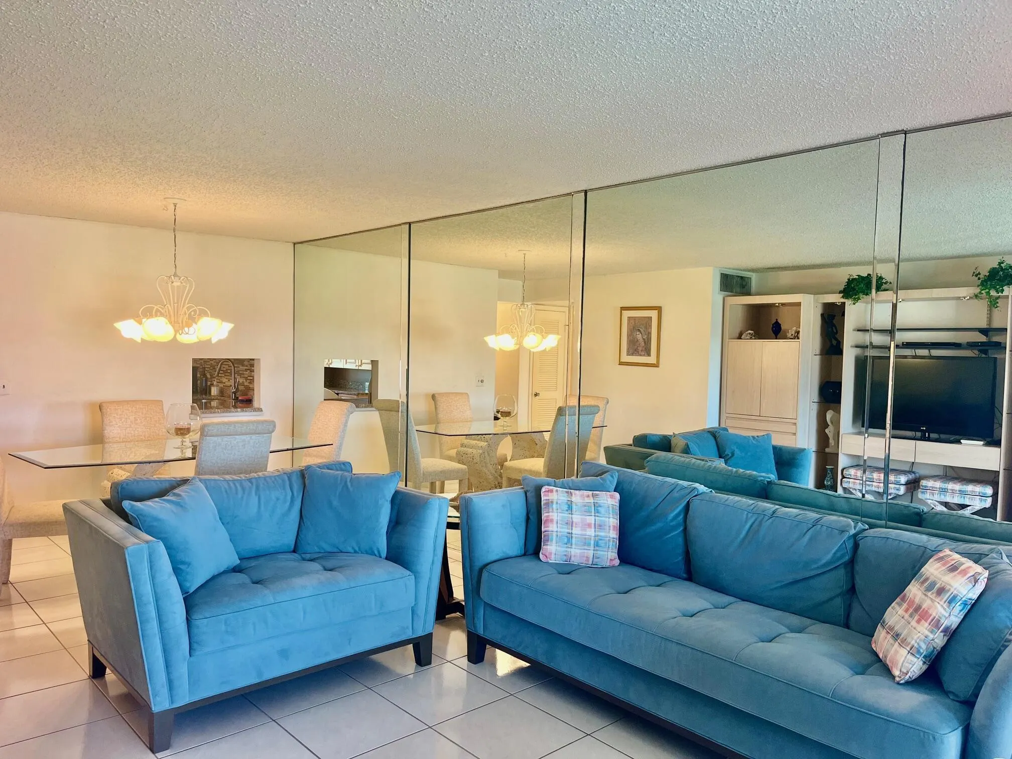 4090 Tivoli Court, #301