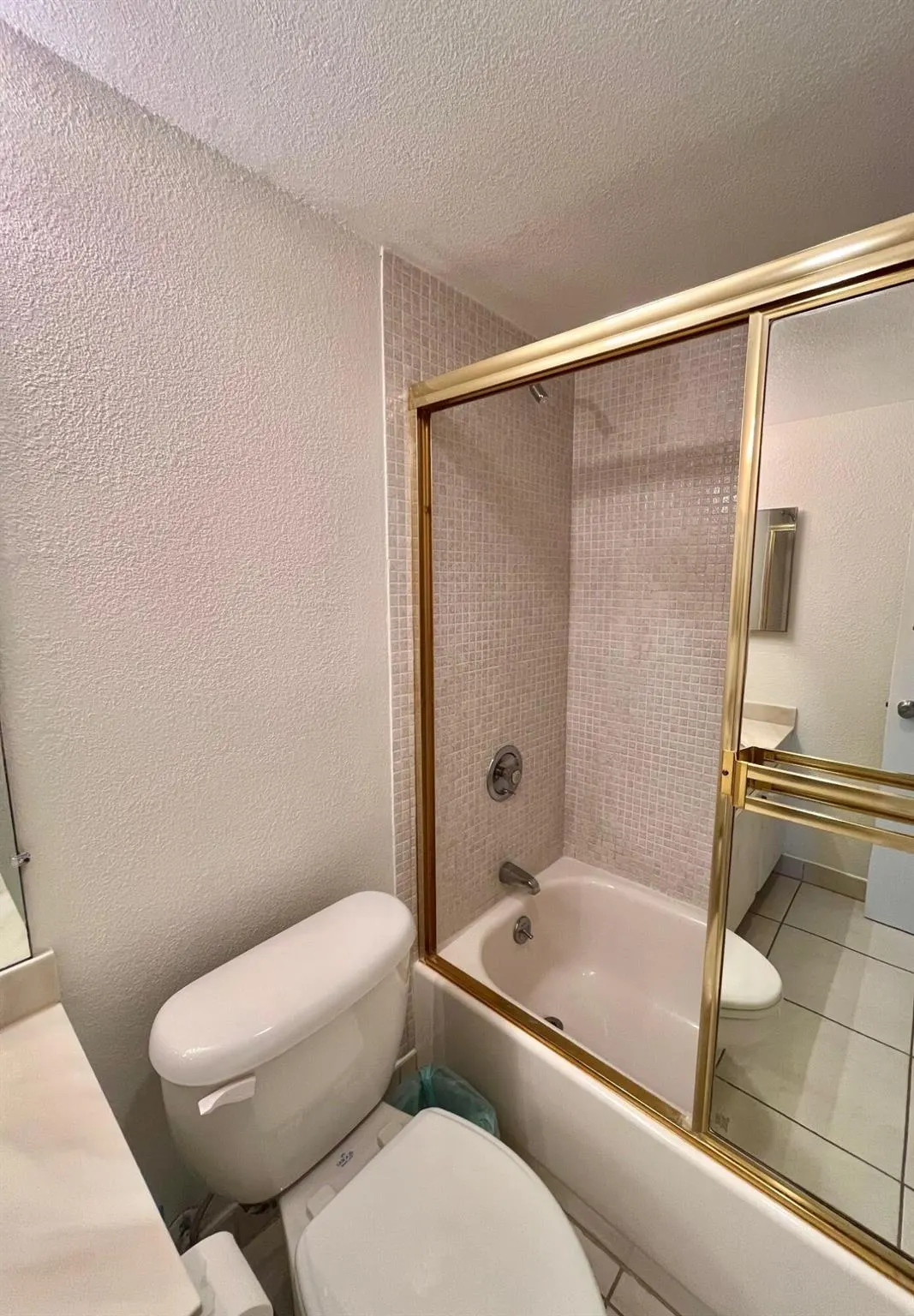 4090 Tivoli Court, #301