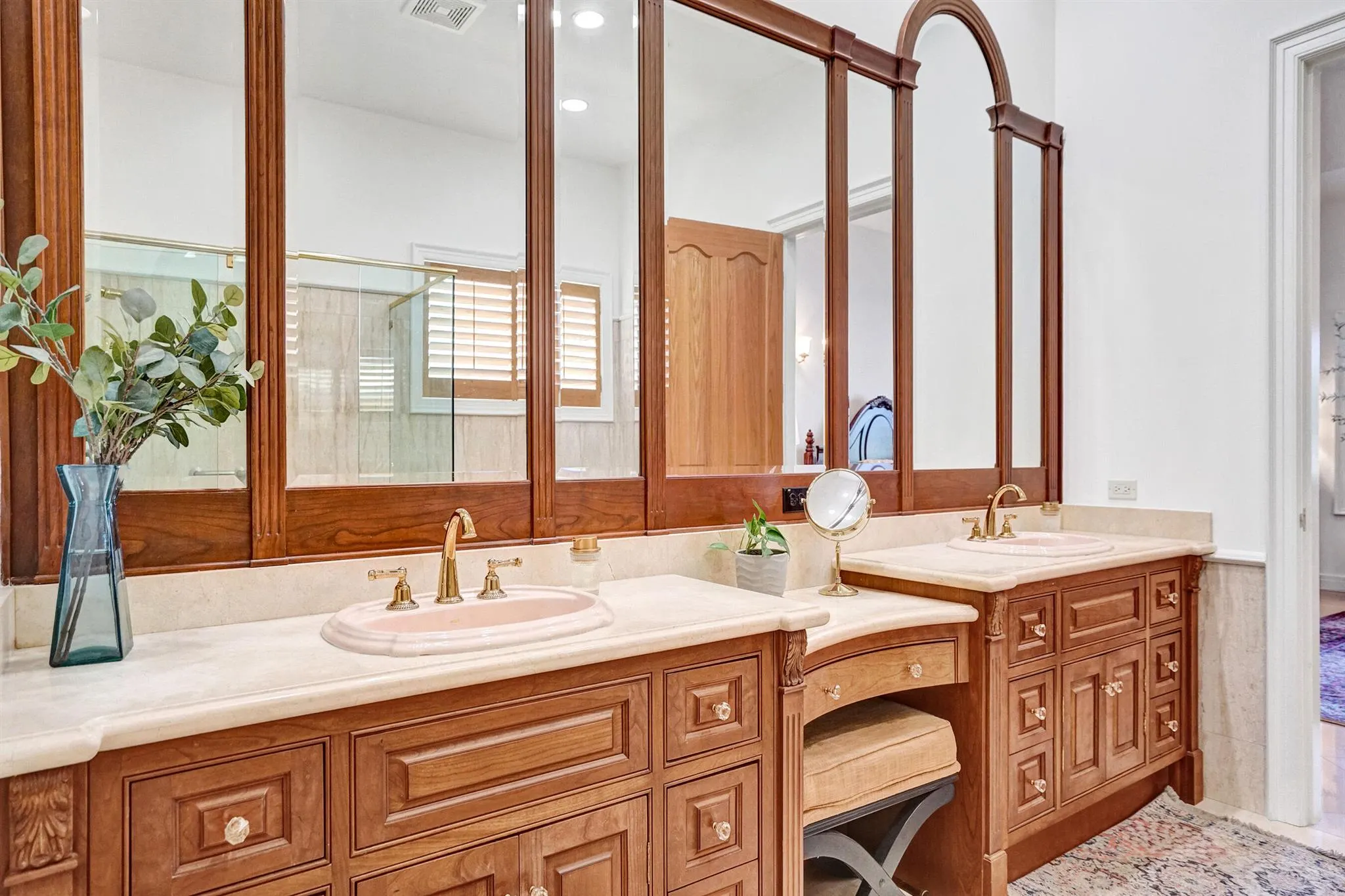 330 NW 130th Avenue NW