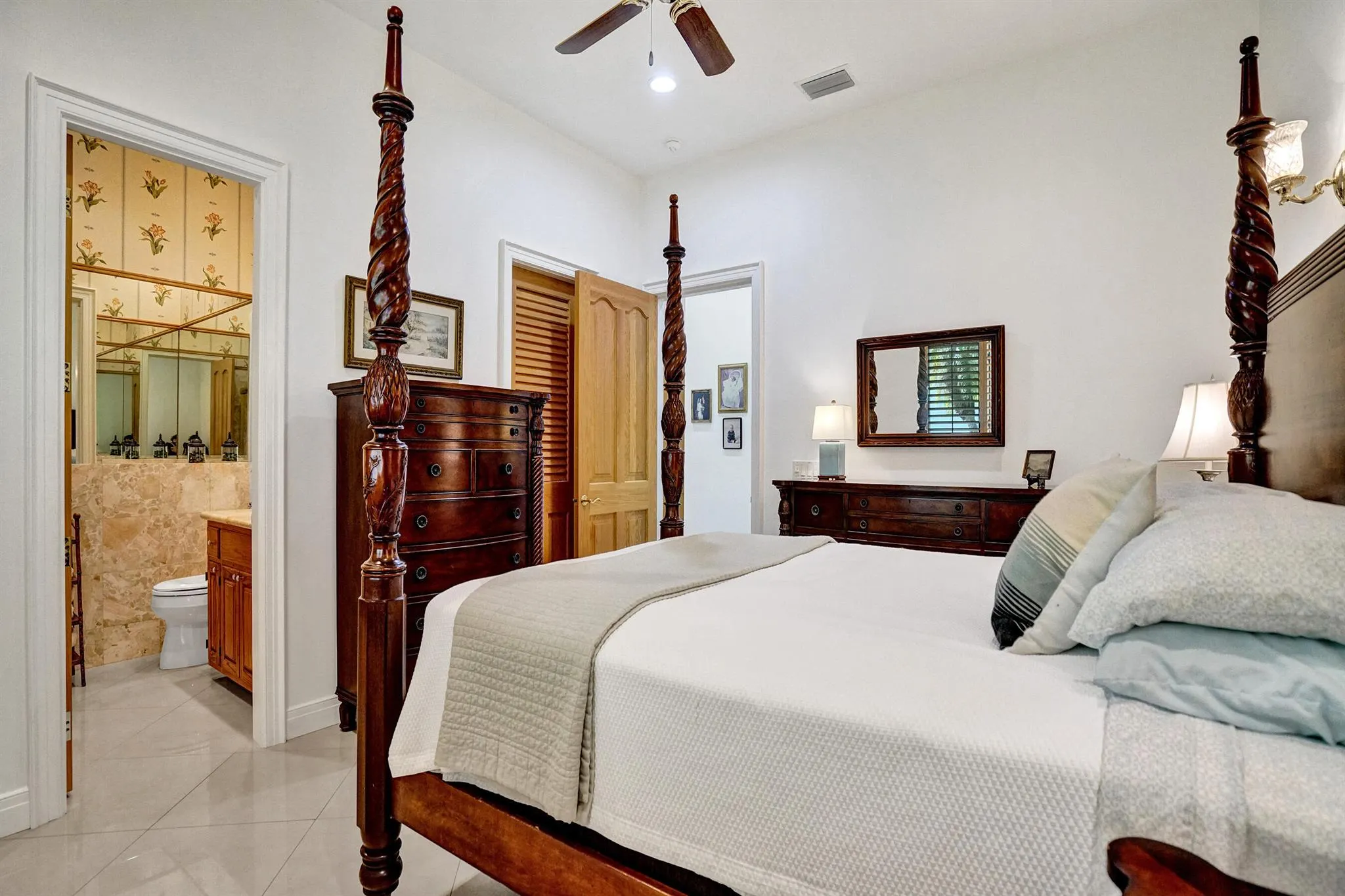 330 NW 130th Avenue NW