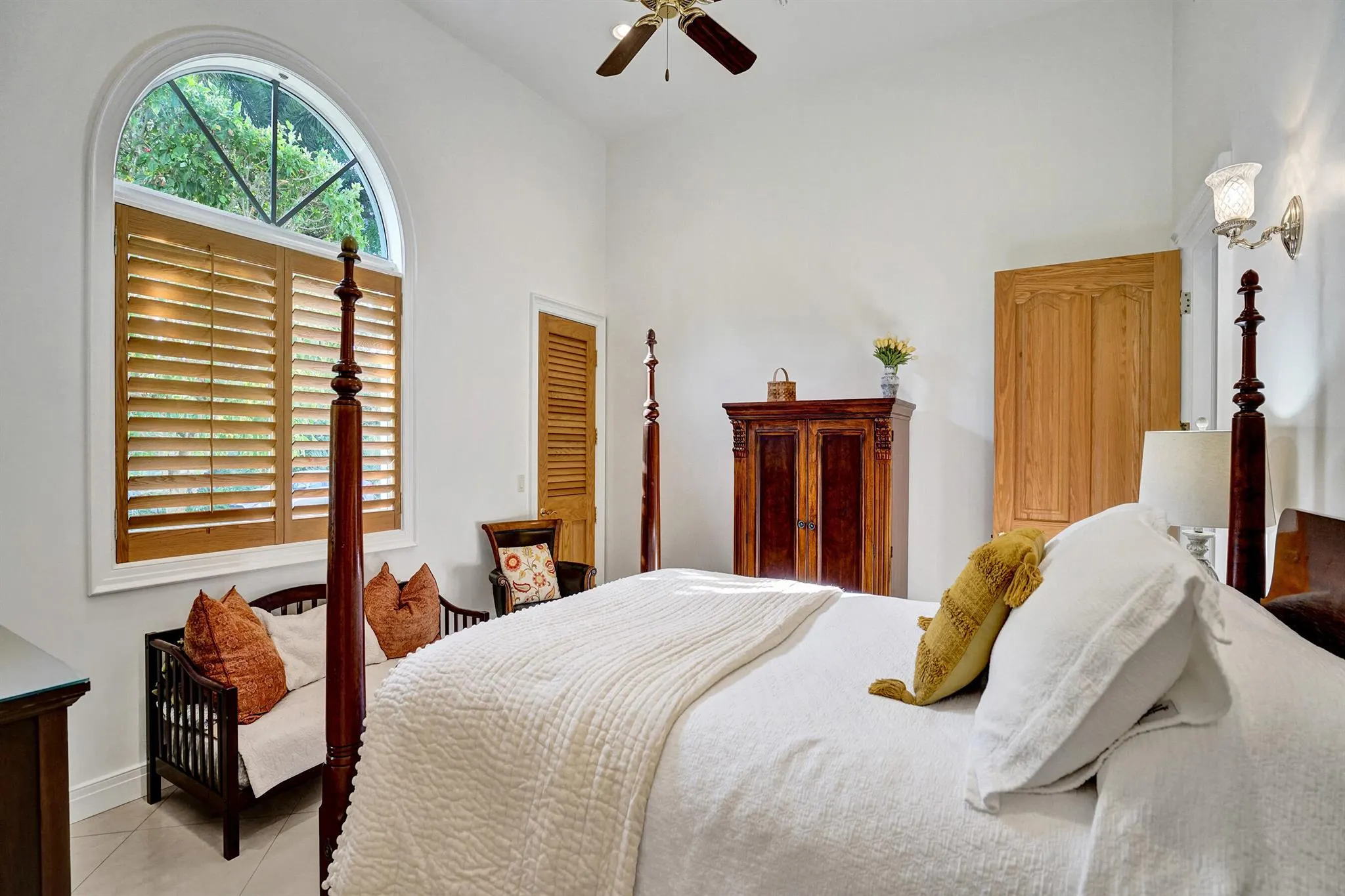 330 NW 130th Avenue NW