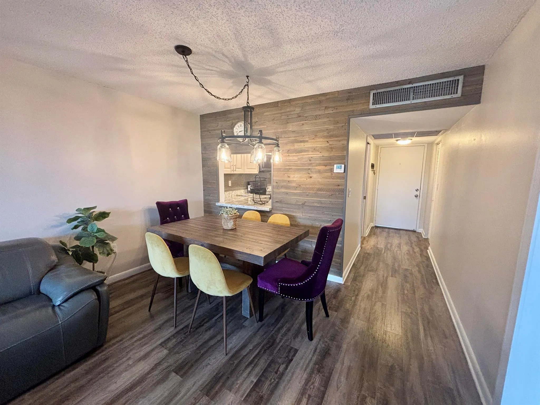 9410 Tangerine Pl, #403