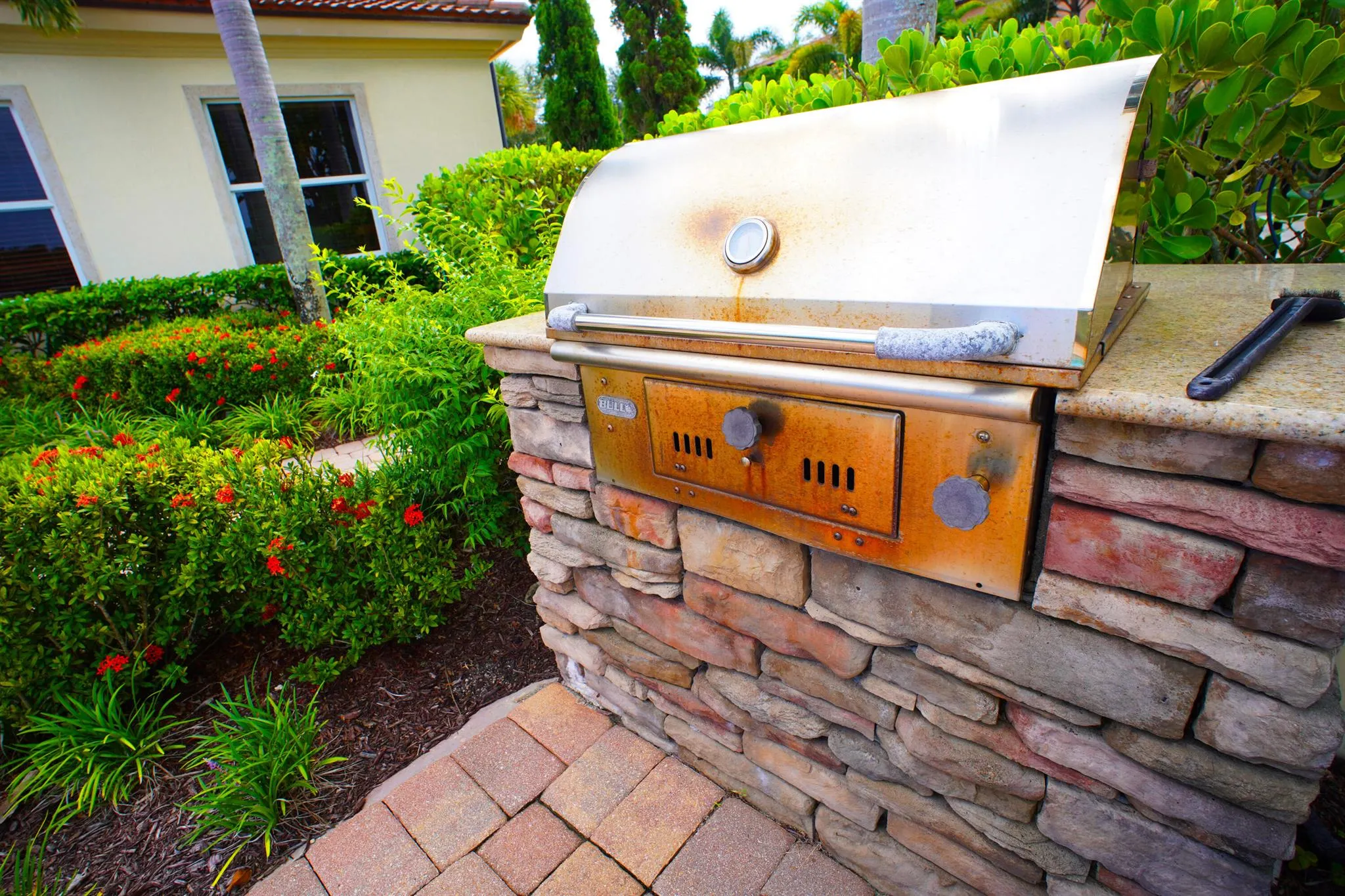 2132 Foxtail View Court
