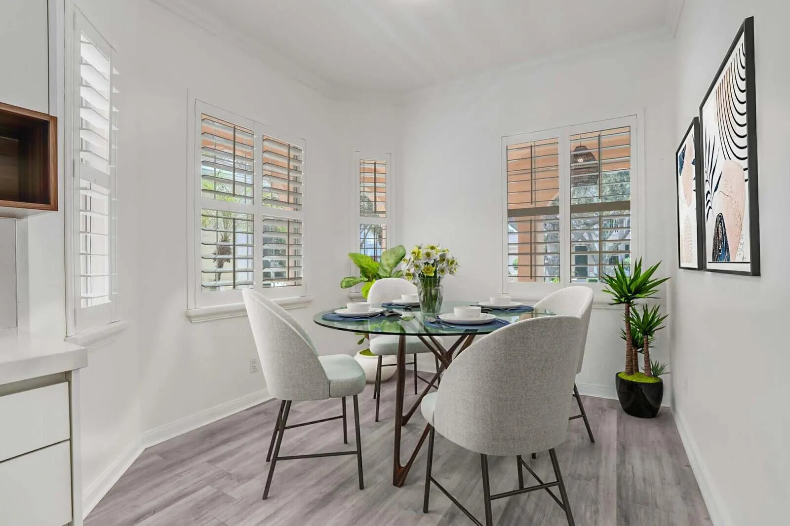 231 Caravelle Drive