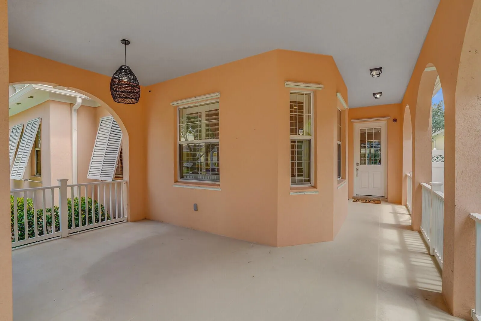 231 Caravelle Drive