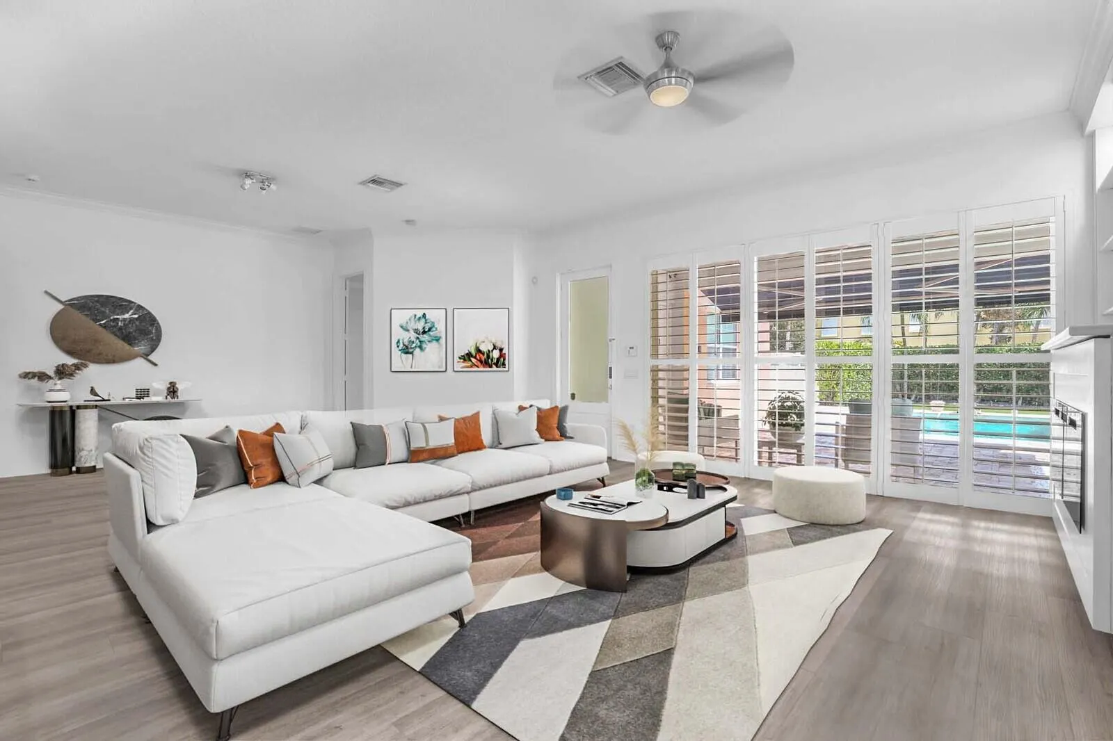231 Caravelle Drive