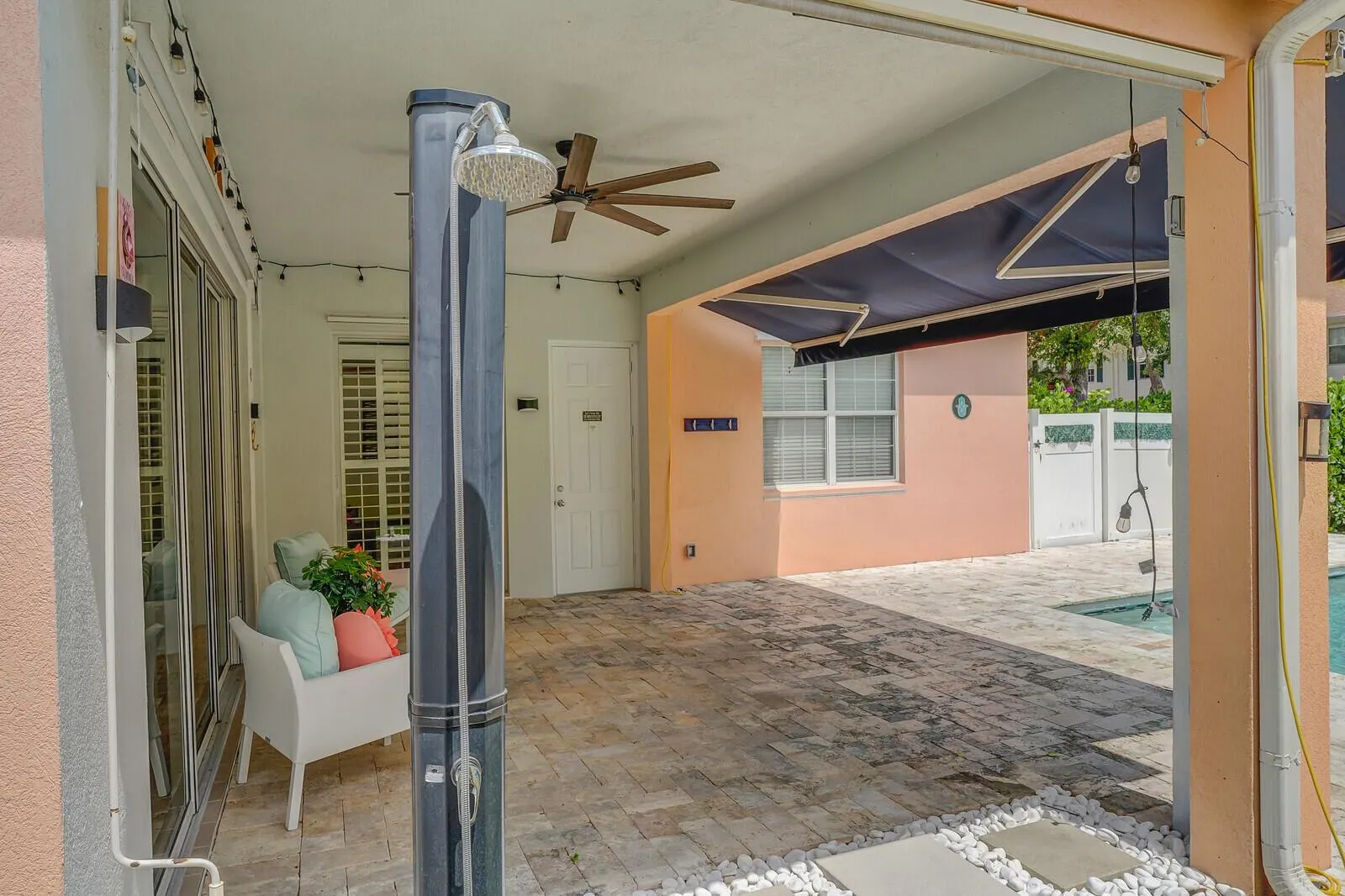 231 Caravelle Drive