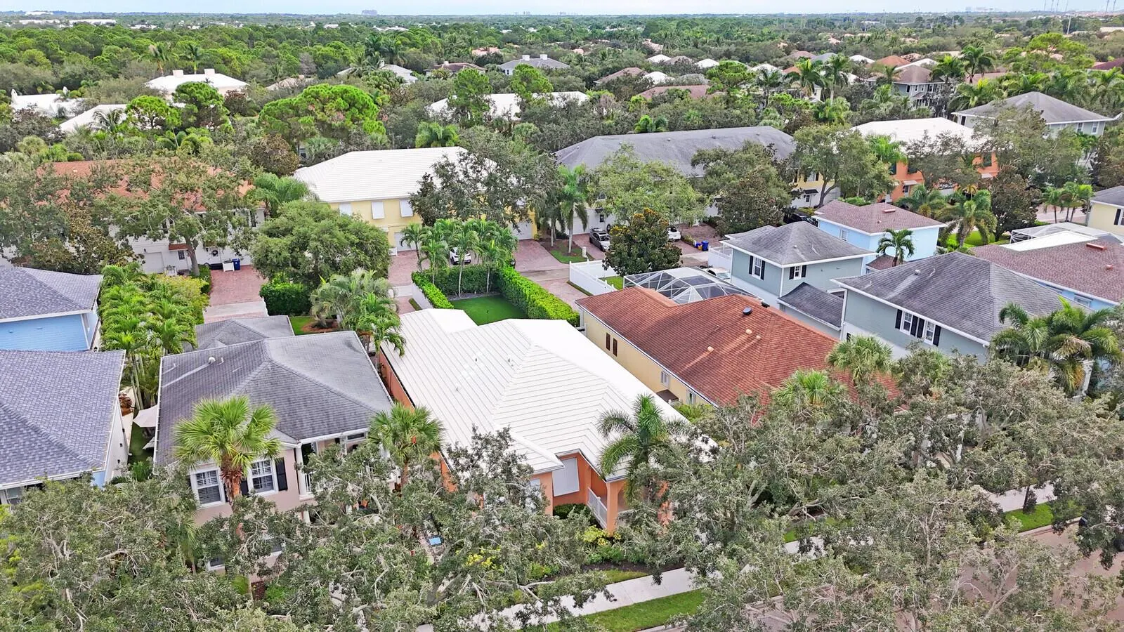 231 Caravelle Drive