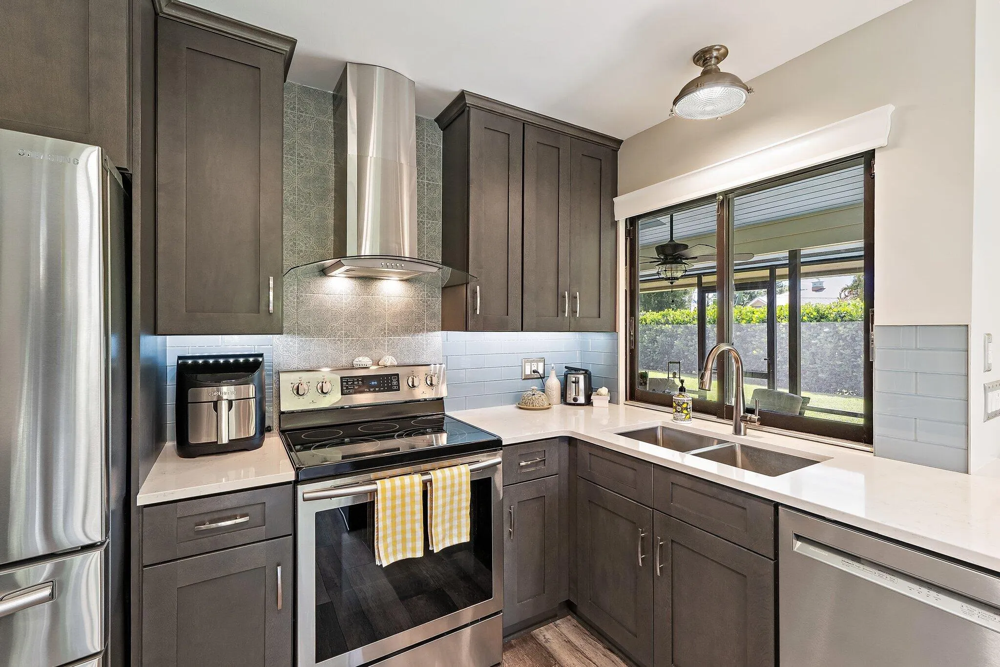10690 SE Jupiter Narrows Drive