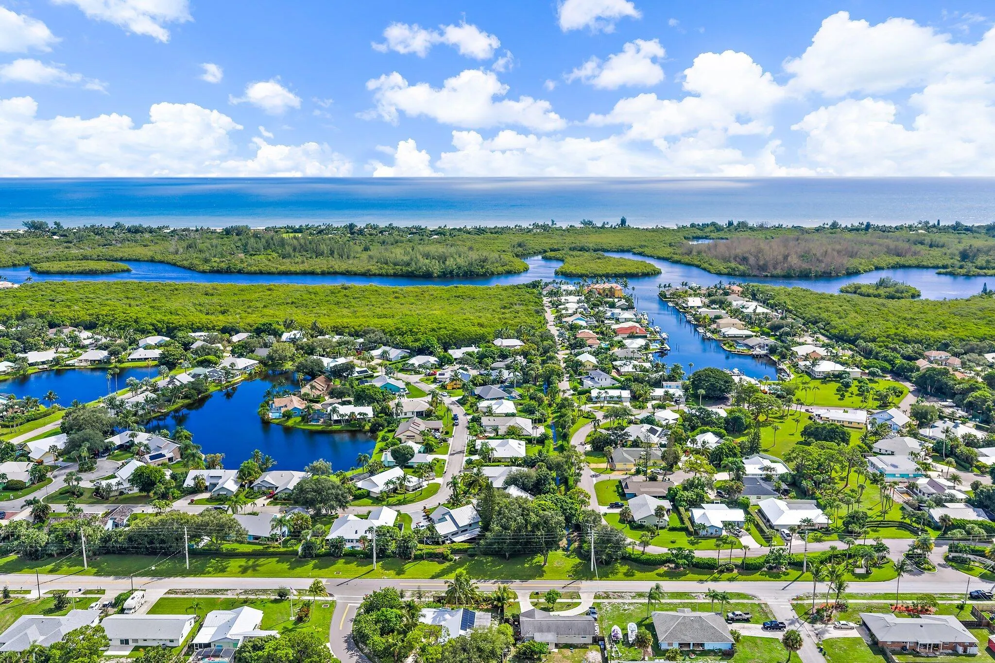 10690 SE Jupiter Narrows Drive