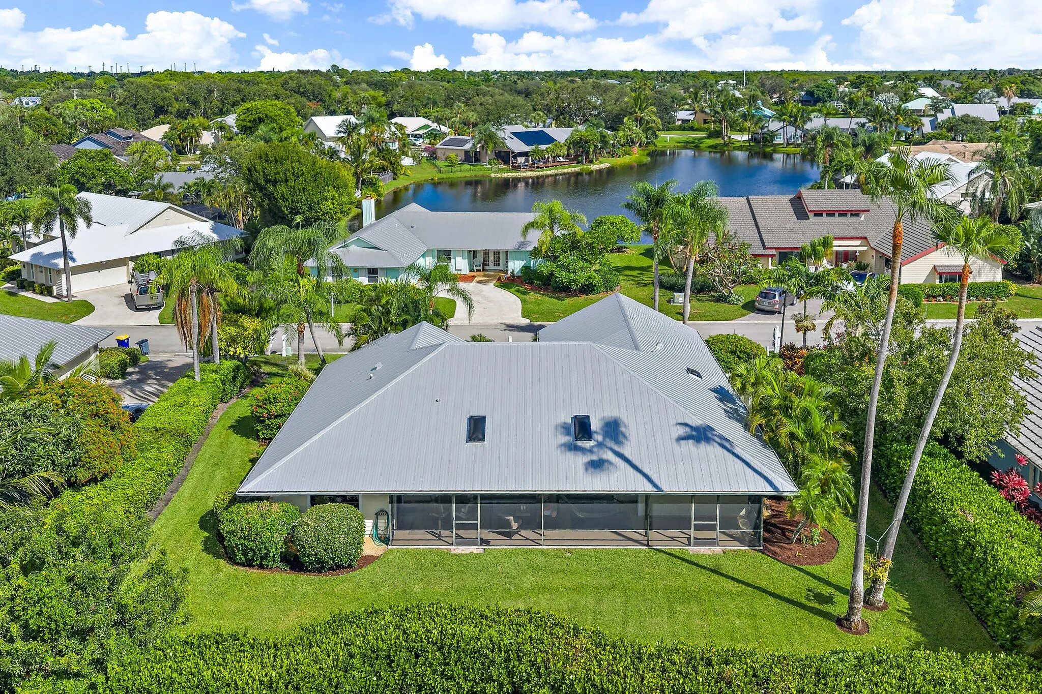 10690 SE Jupiter Narrows Drive