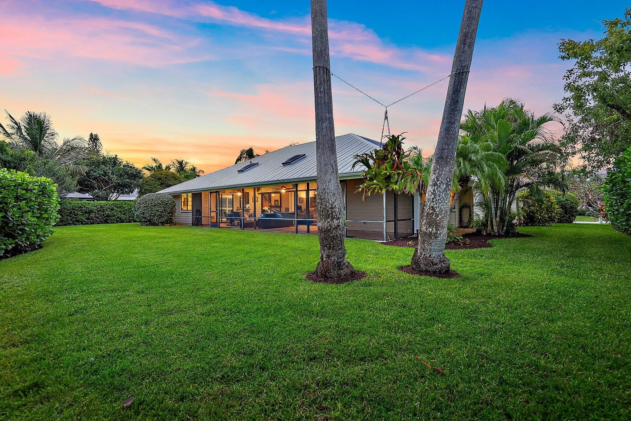 10690 SE Jupiter Narrows Drive