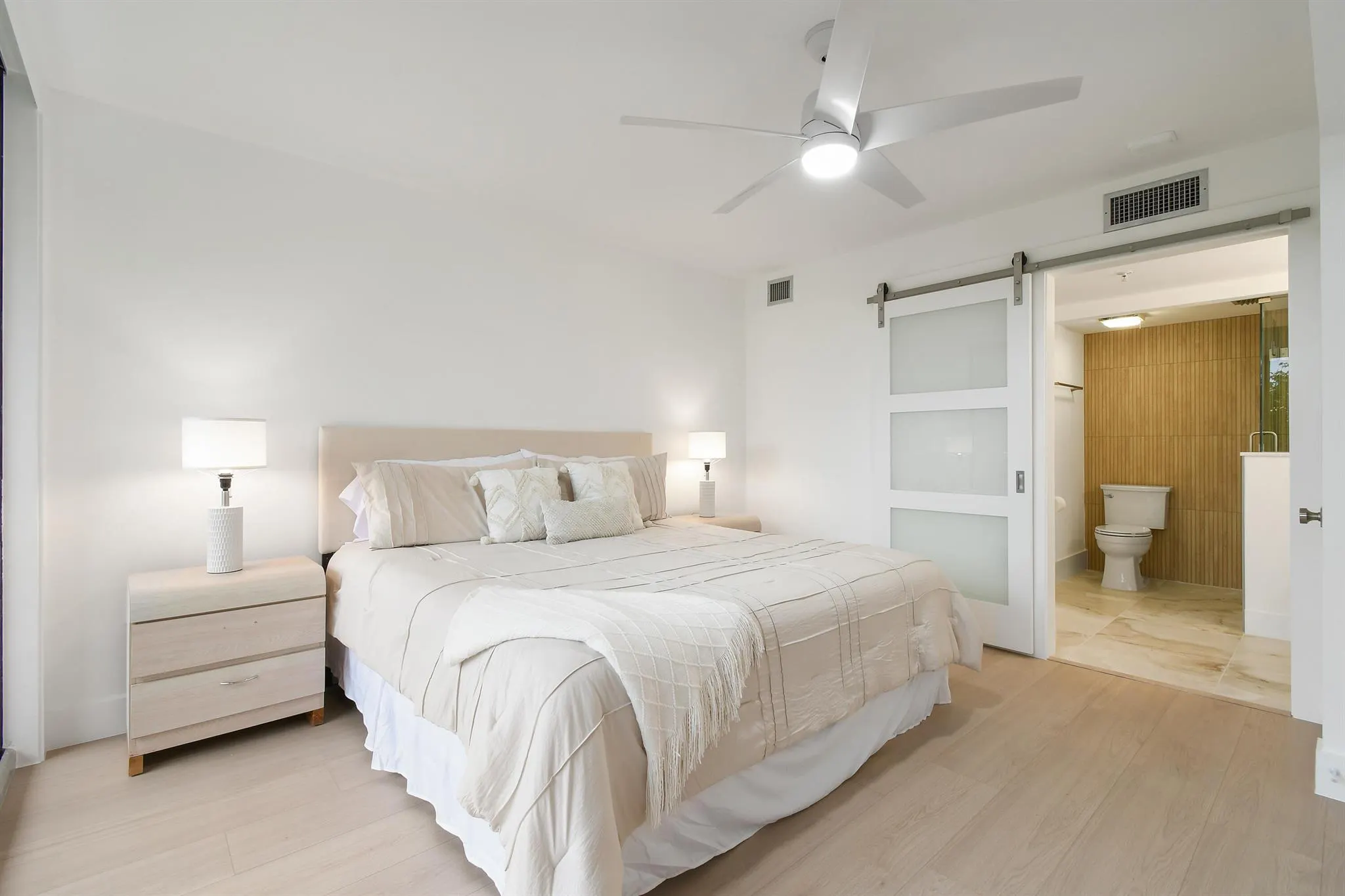 1901 Marina Isle Way, #302