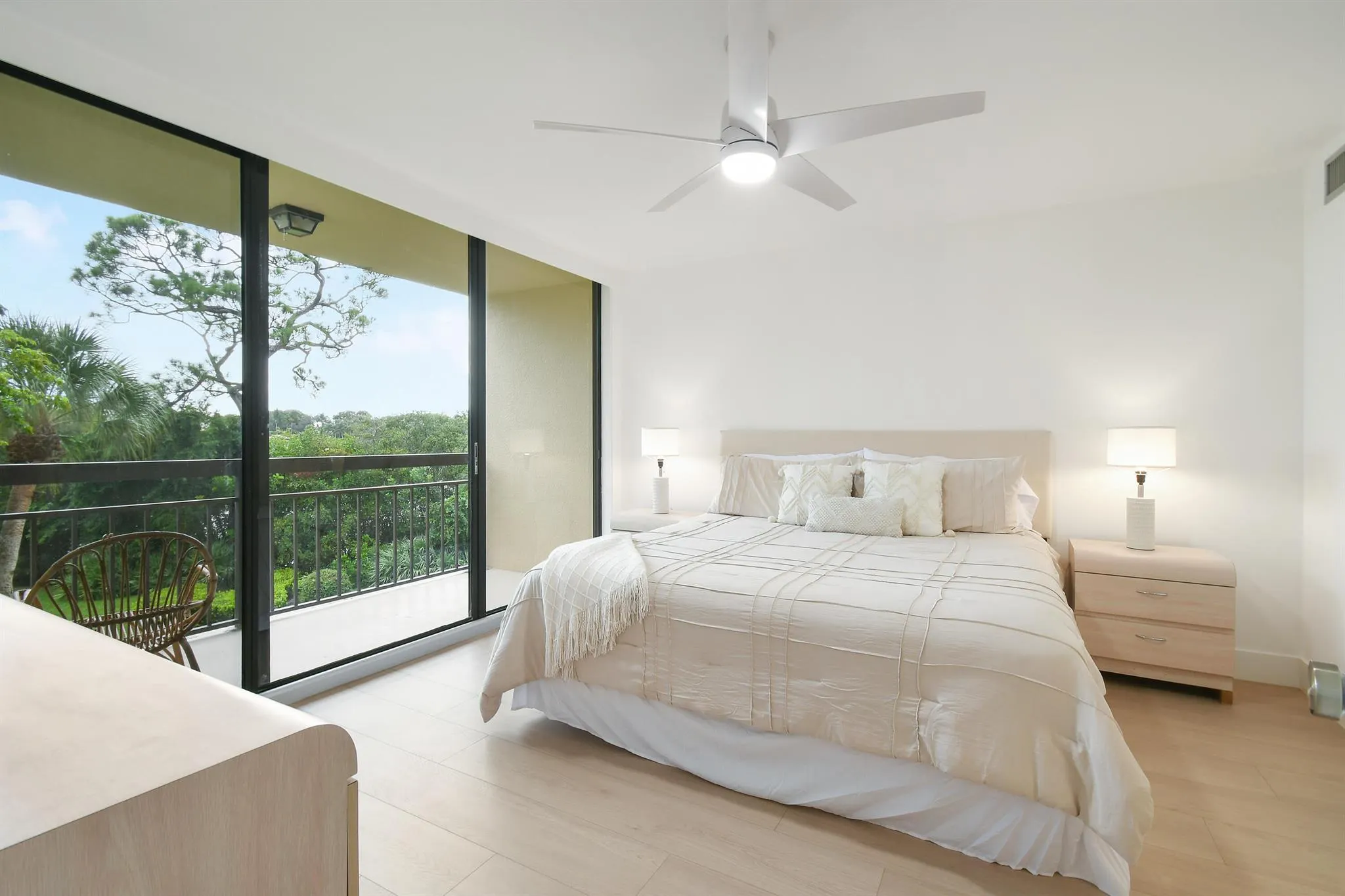 1901 Marina Isle Way, #302