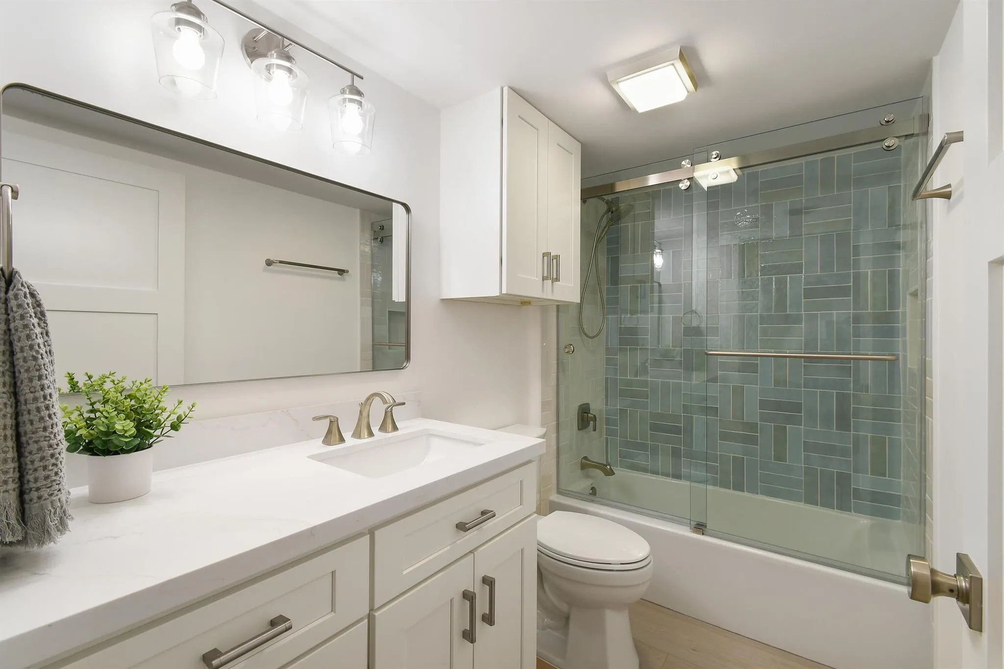 1901 Marina Isle Way, #302