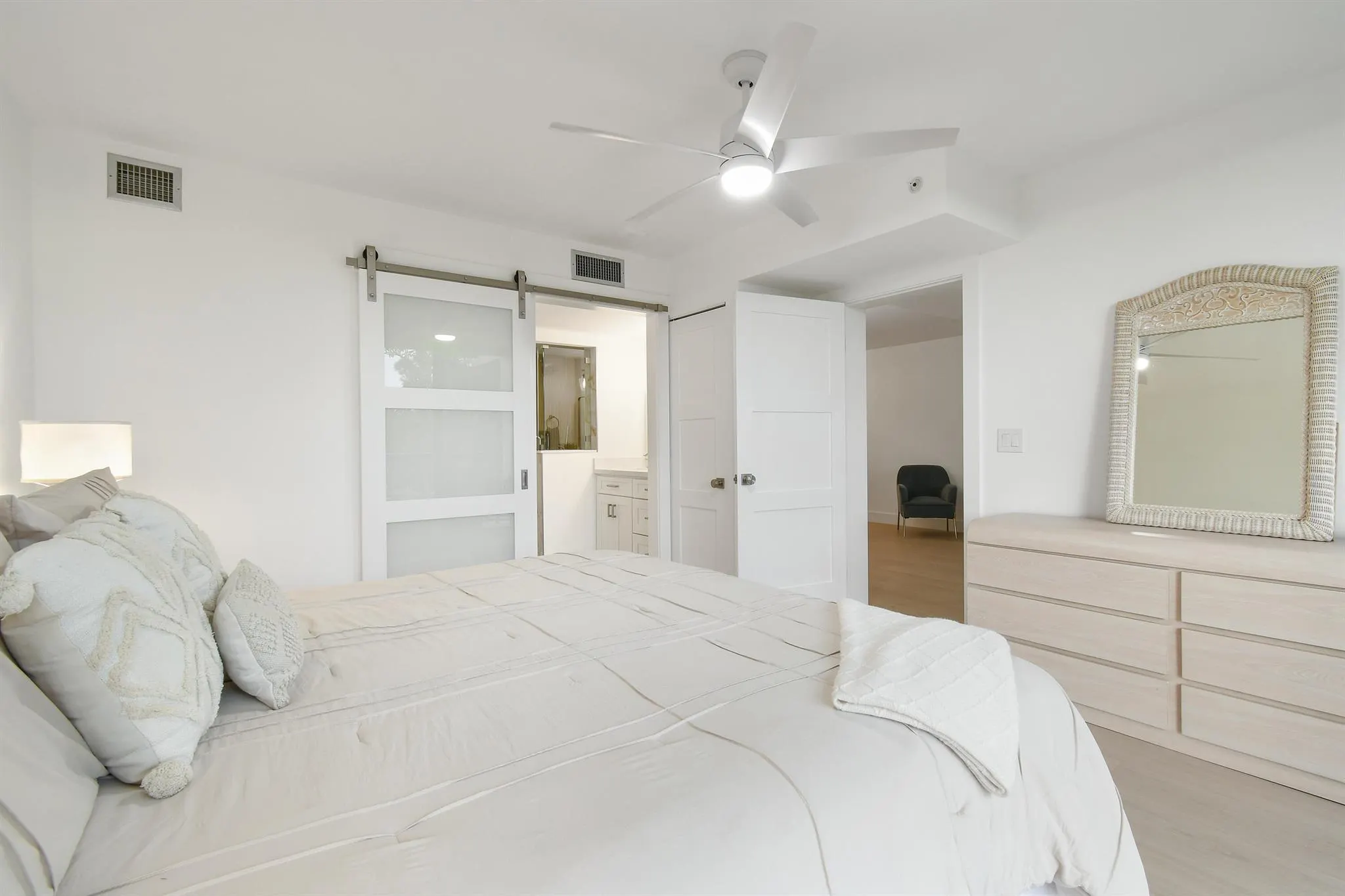 1901 Marina Isle Way, #302