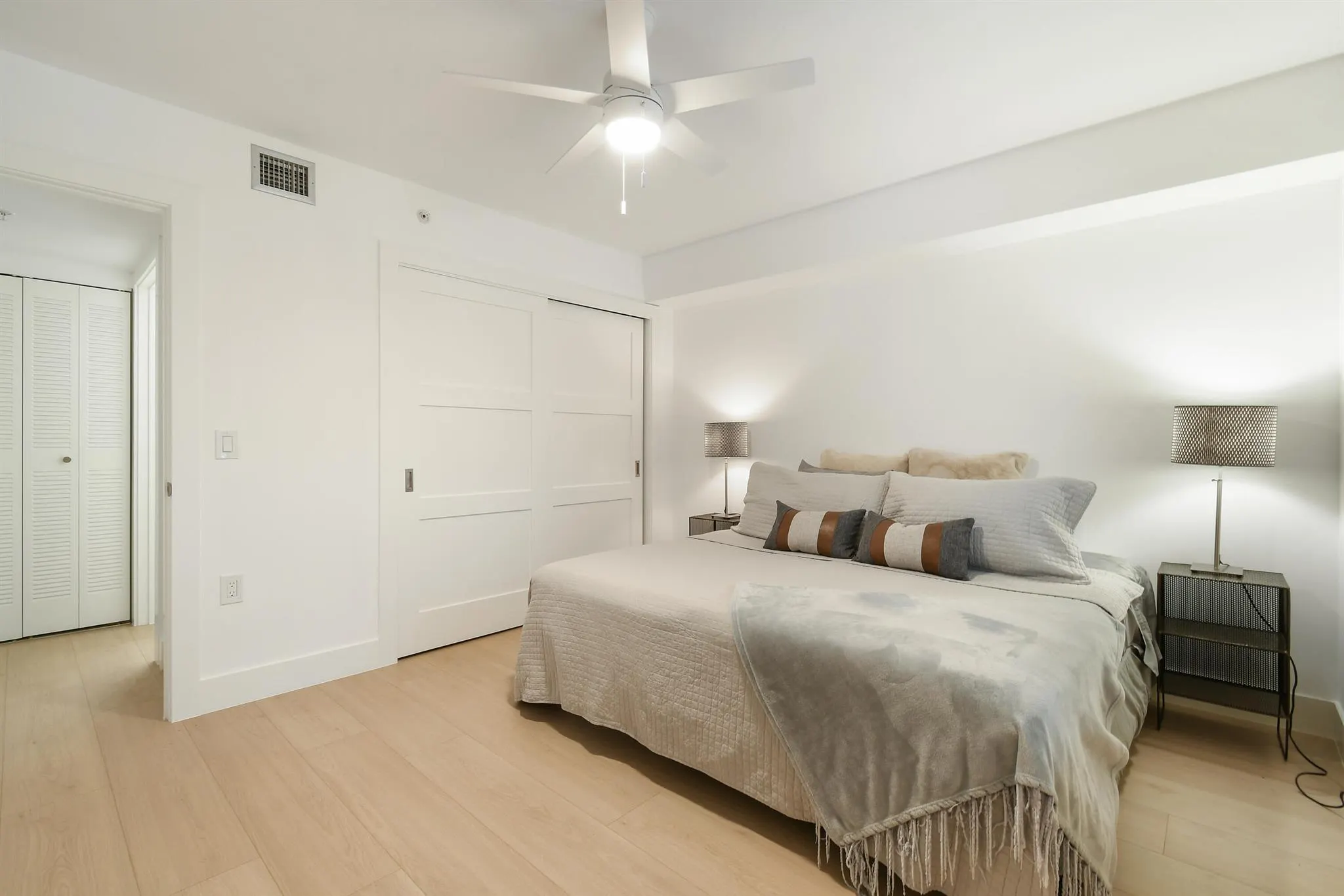 1901 Marina Isle Way, #302